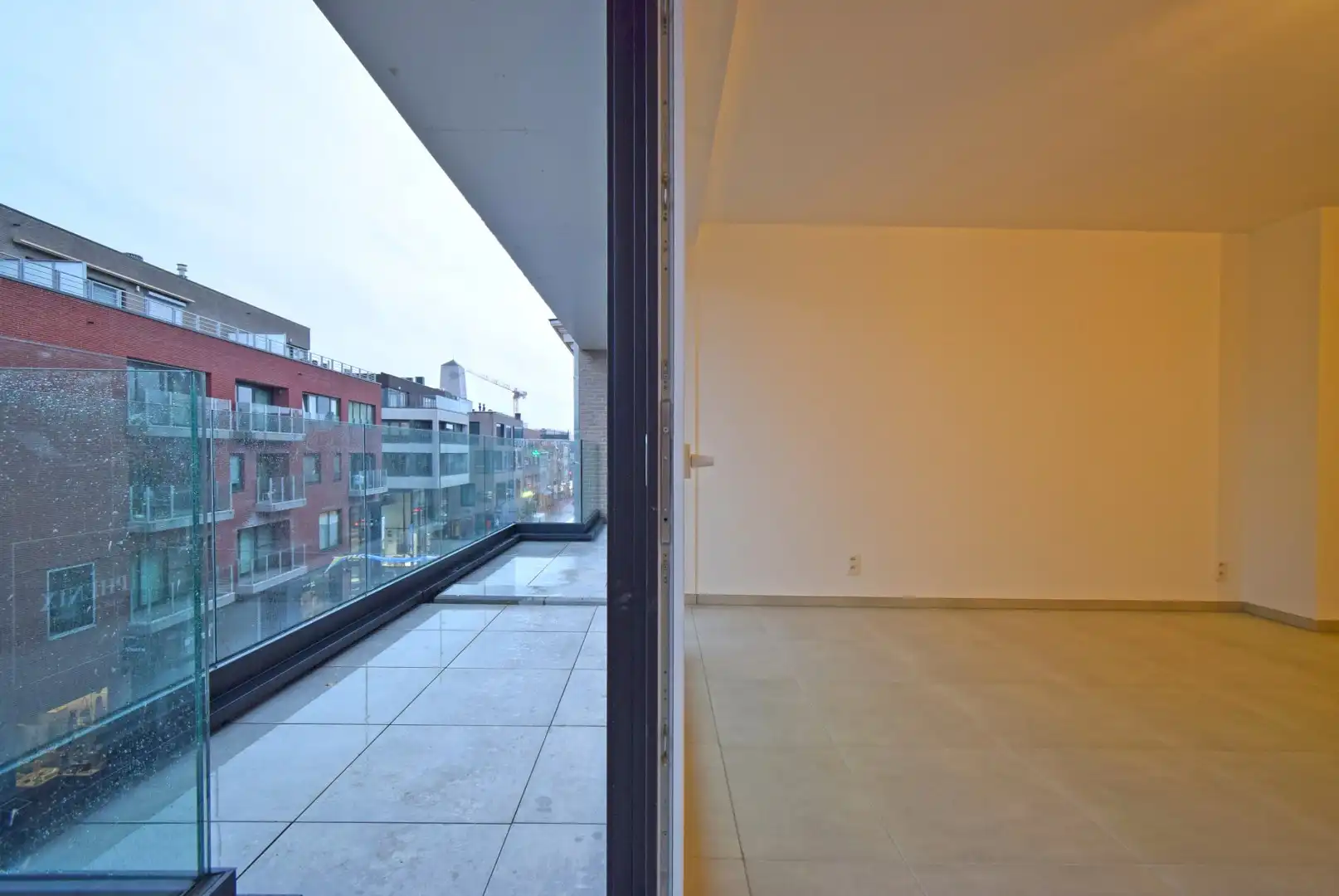 NIEUWBOUW ÉÉNSLAAPKAMER APPARTEMENT IN HARTJE ROESELARE  foto 4