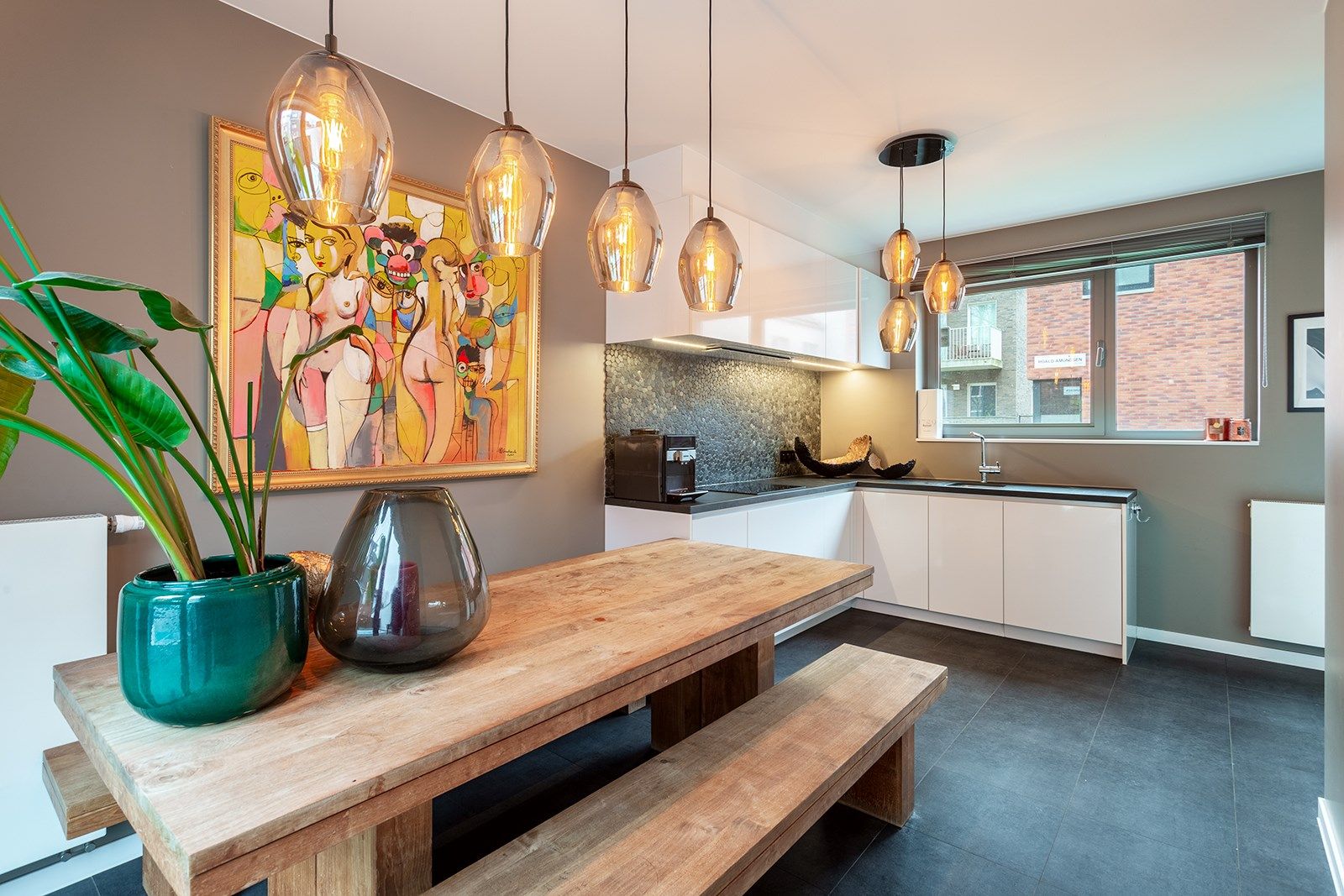 Halfopen bebouwing met 2 terrassen in de Regattawijk!  foto 2