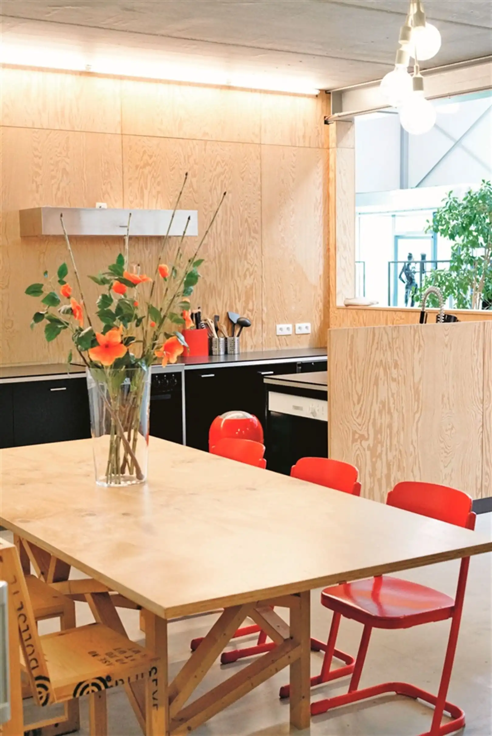 Kantoorgebouw foto 12