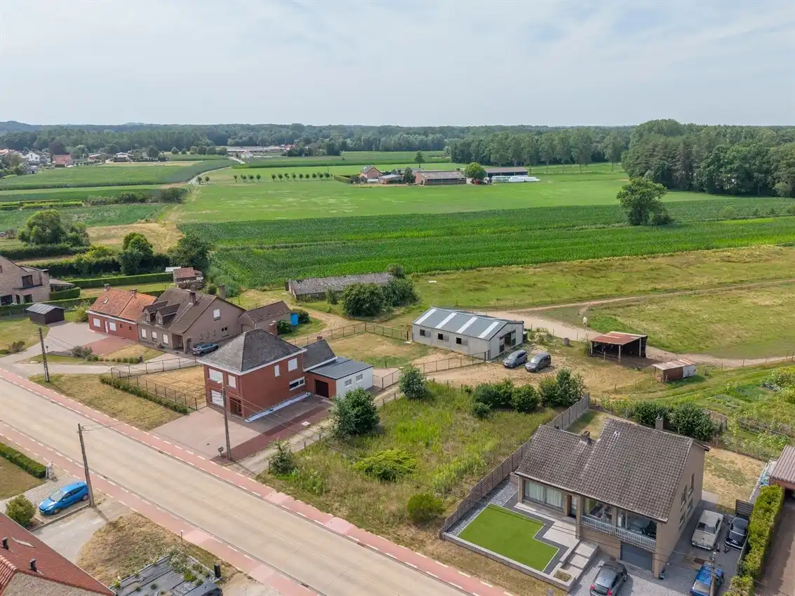 Bouwgrond OB 555 m² met landelijk achteruitzicht foto 4