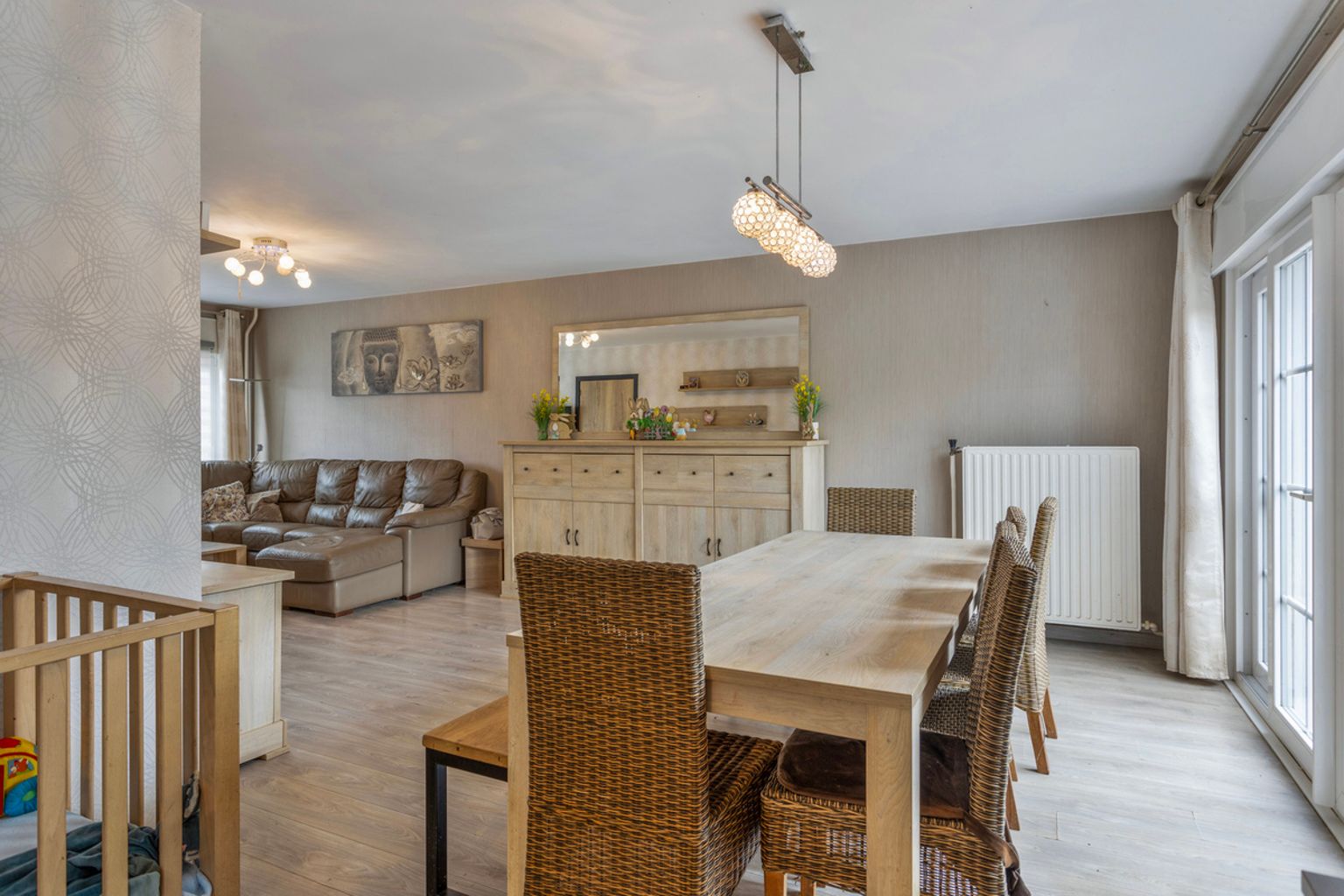immo DAVID stelt voor: 3-gevel woning foto 5