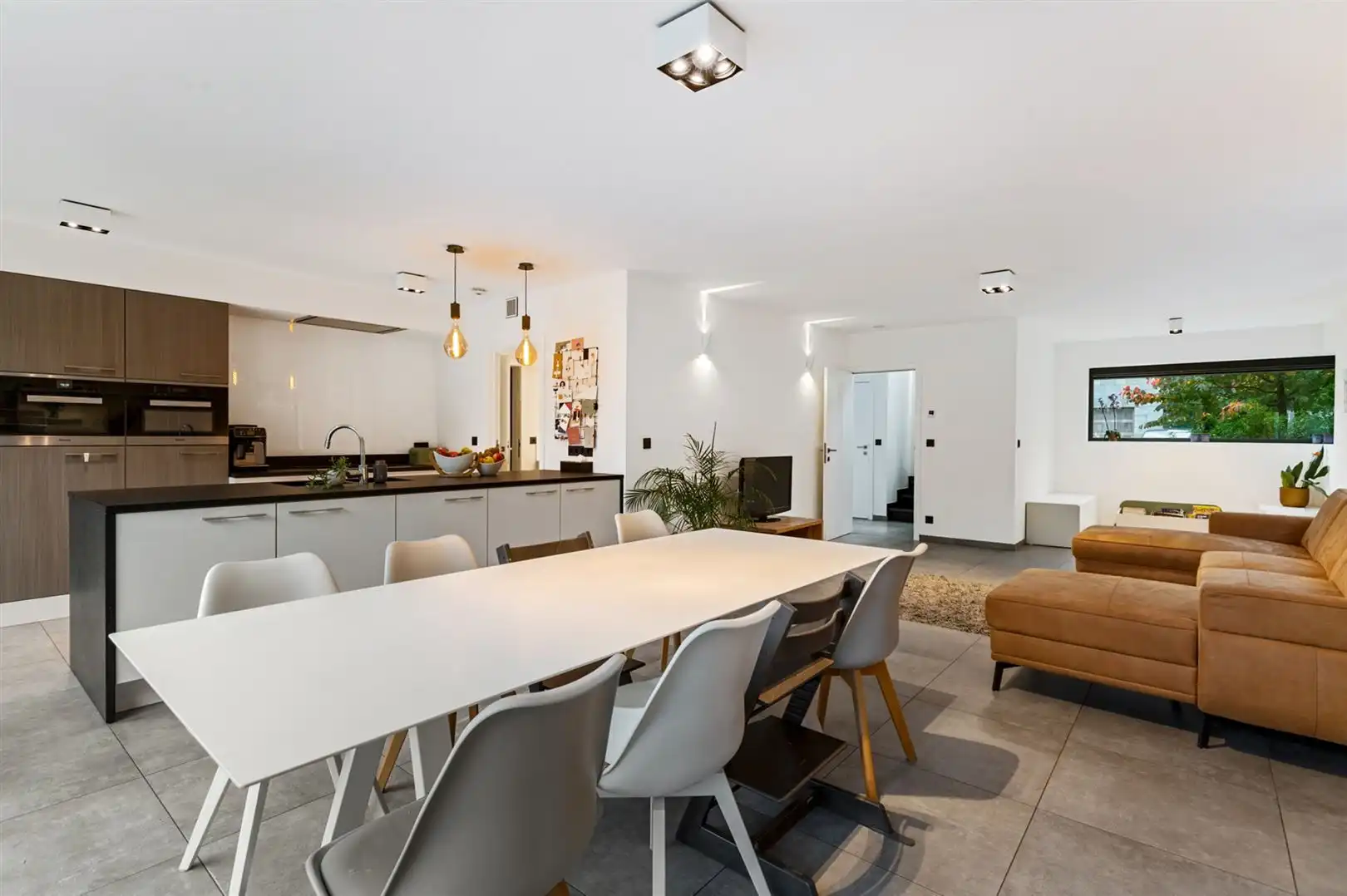 Instapklare ééngezinswoning op ca. 591m2 met 4 slaapkamers foto 11