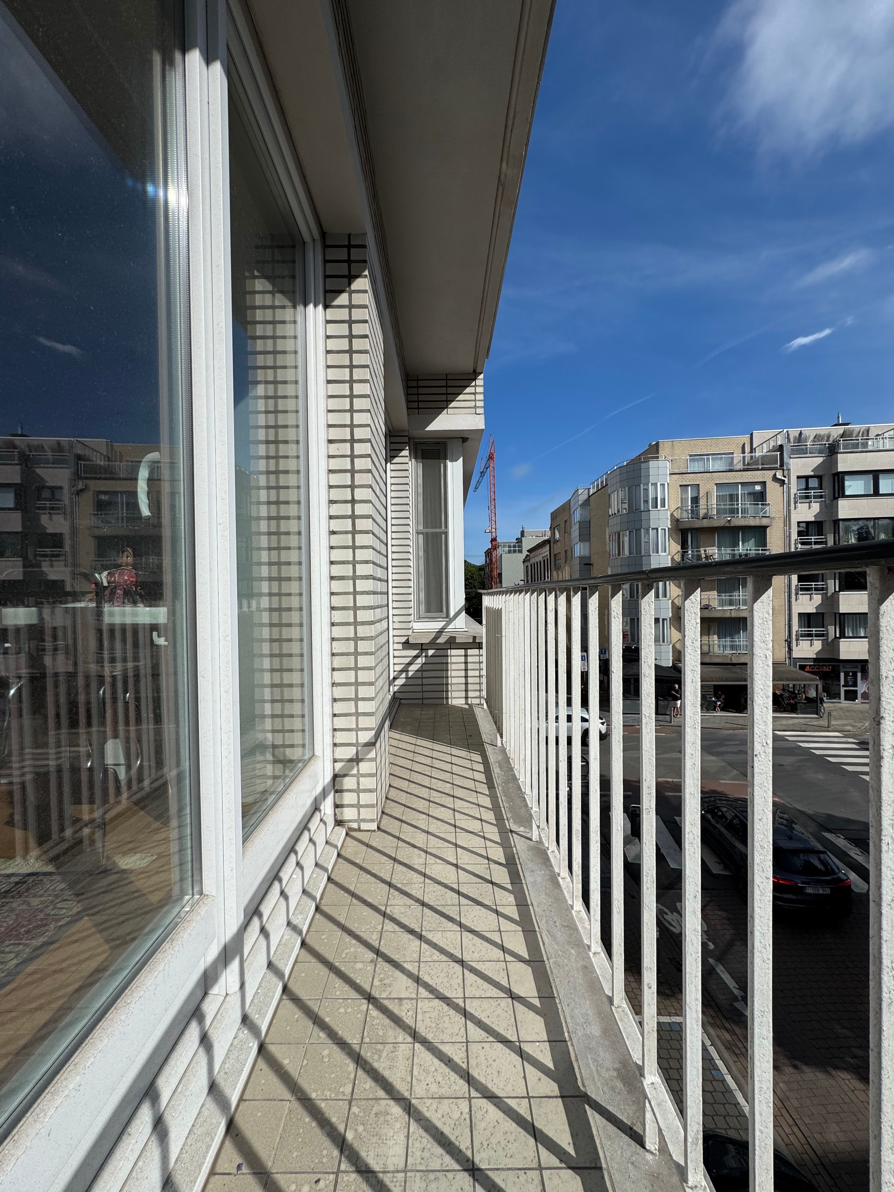 Lichtrijk appartement met uitzicht op het groen & nabij centrum foto 10