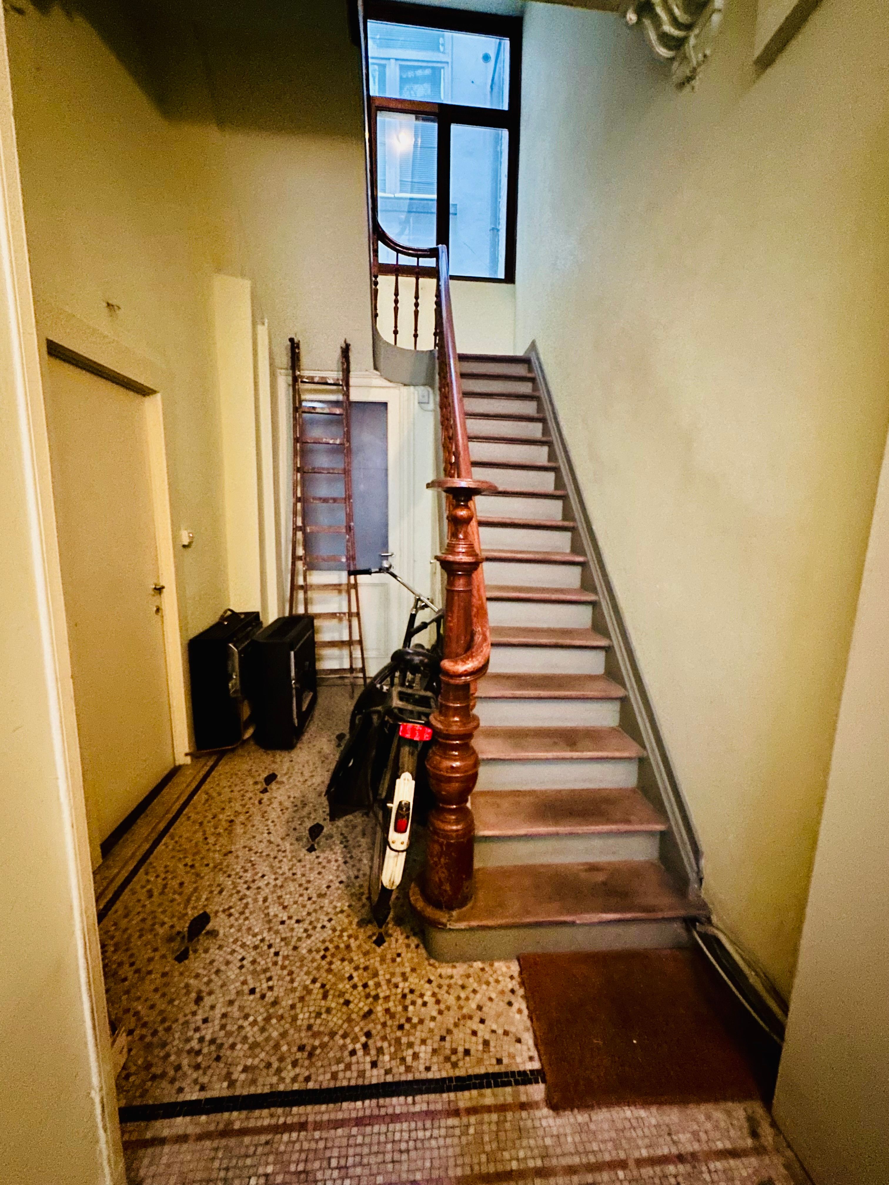 Centraal gelegen appartement met open concept en werkruimte foto 12