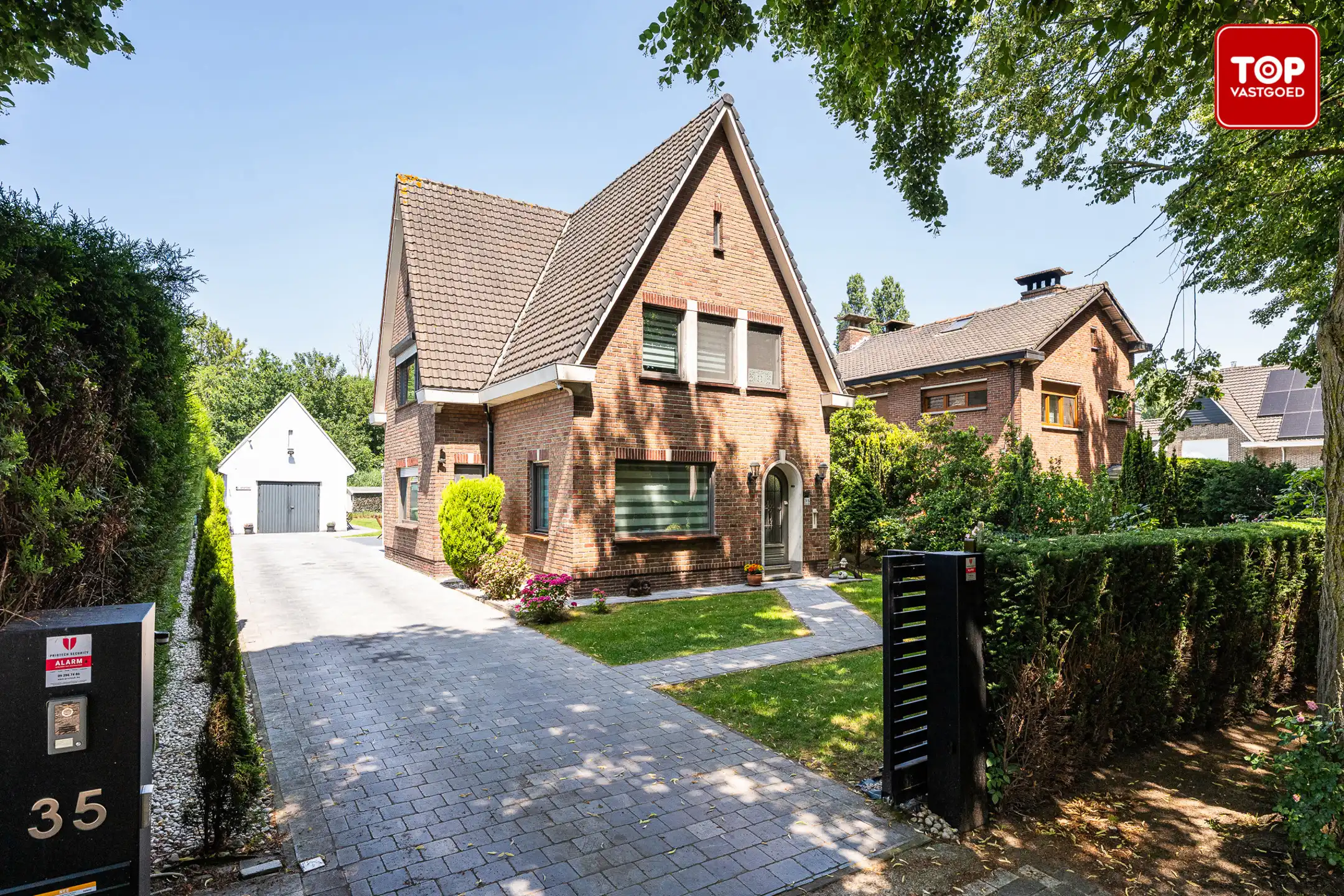 Hoofdfoto van de publicatie: Instapklare alleenstaande woning op centrale locatie.