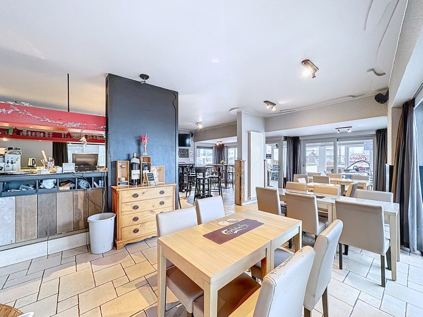 Uiterst gunstig gelegen horecazaak/handelspand foto 6