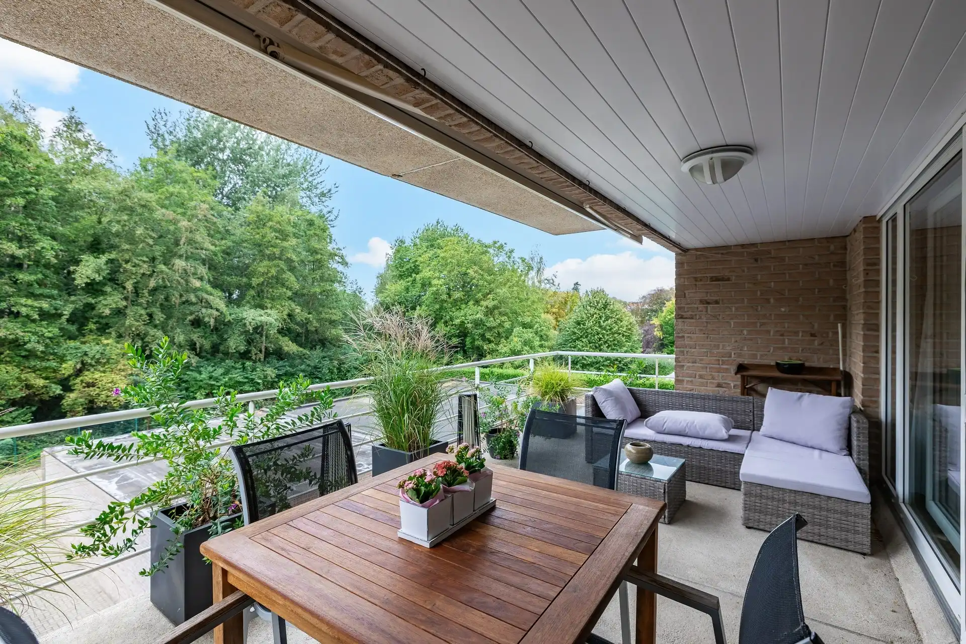 Exclusief en bijzonder ruim appartement van 183 m² met zuidgericht terras en uniek zicht op het groen, op wandelafstand van het stadspark en centrum van Aalst foto 20