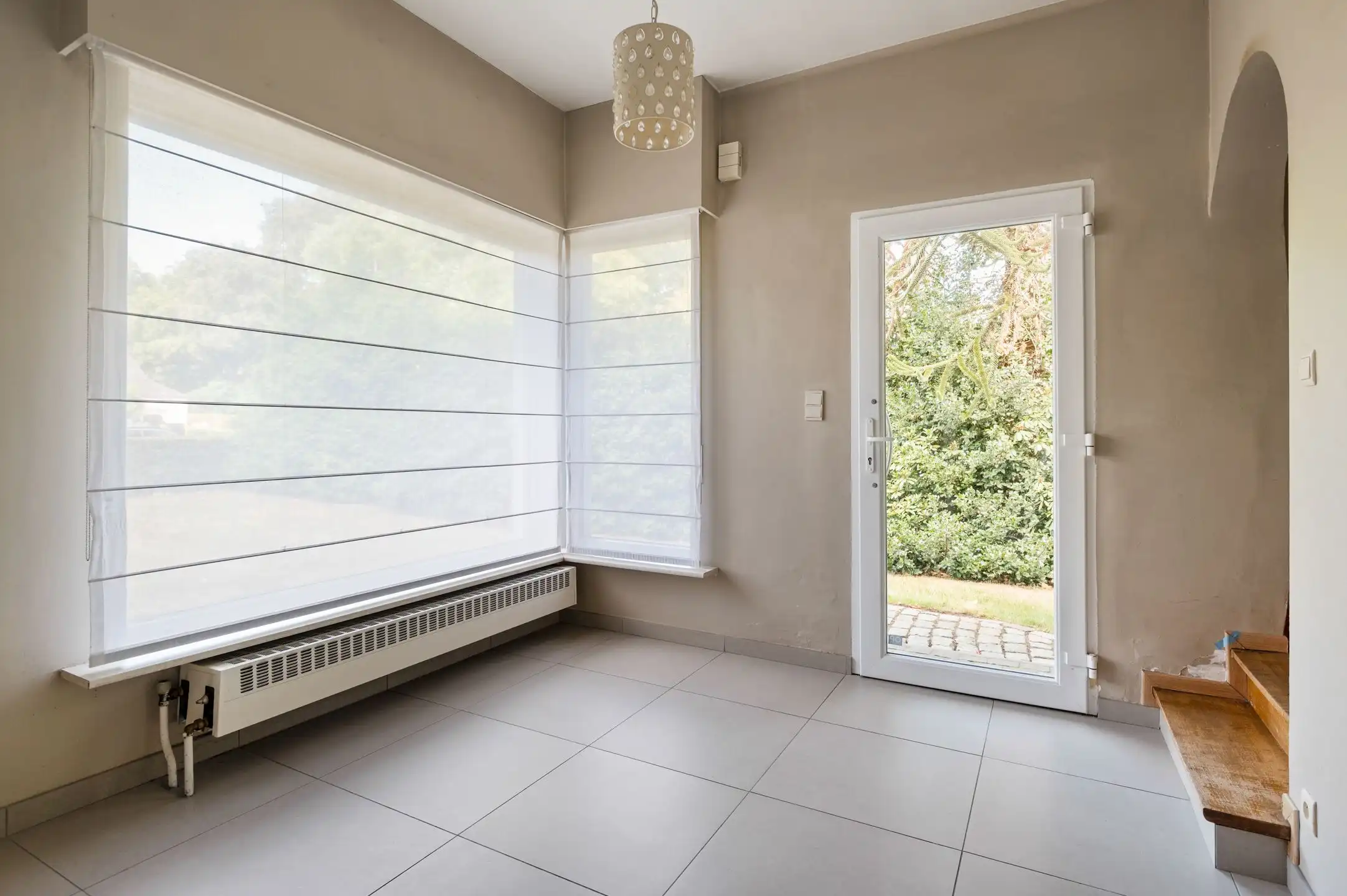 Vrijstaande  charmante villa onder rieten dak op toplocatie in Kapellen foto 3