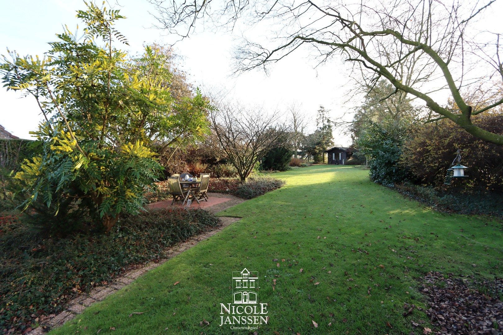 Verzorgde vrijstaande split-level woning foto 27