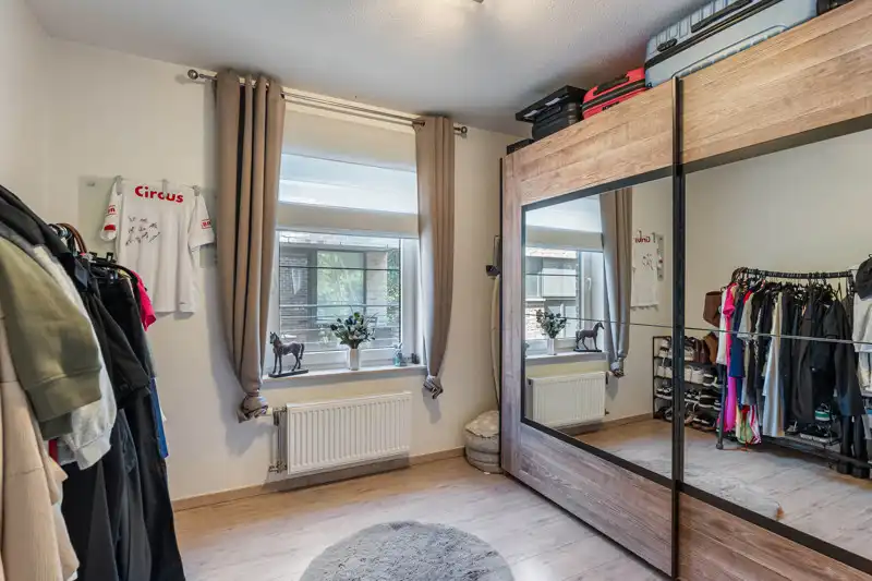 Zeer rustig en energiezuinig appartement met autostaanplaats en berging foto 15