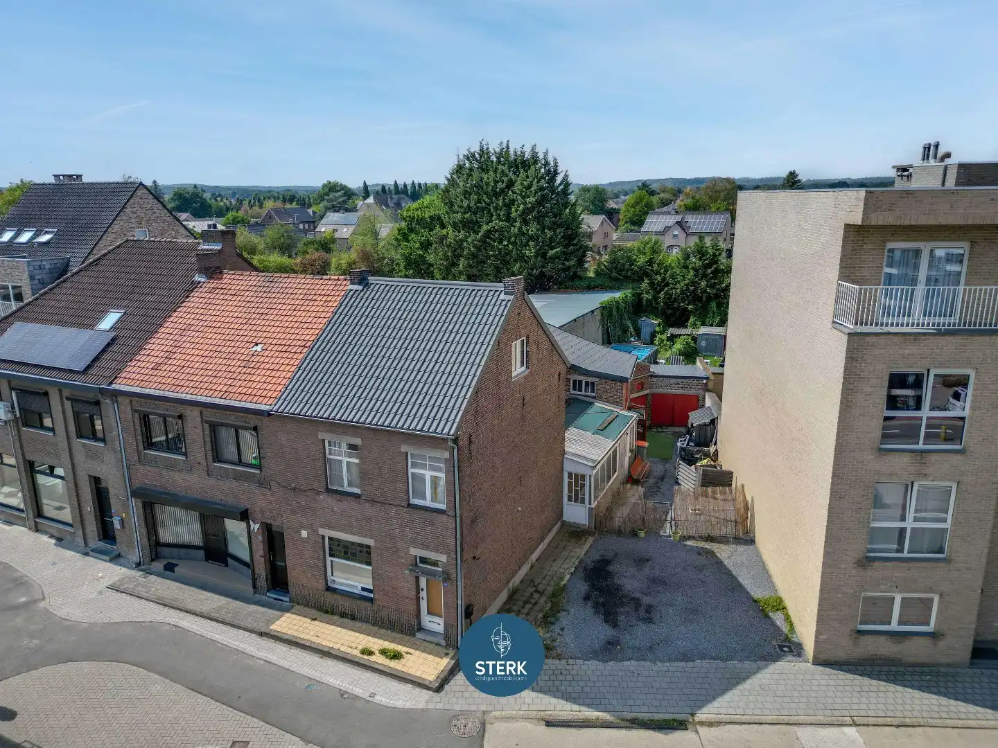TE RENOVEREN WONING IN HET CENTRUM VAN MAASMECHELEN !  foto 20