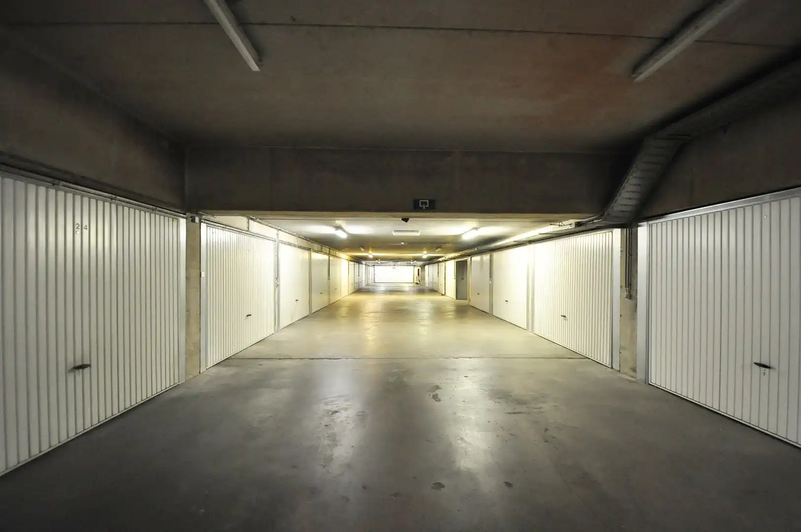Garage te huur Garenmarkt 10 - BOX/19 - 8000 Brugge