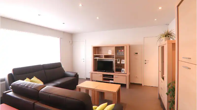 Comfortabele 3-slaapkamerwoning met GARAGE te huur in Sint-Michiels Brugge foto 4