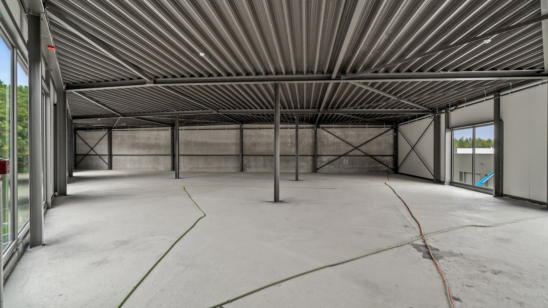 Moderne kantoorruimte van 359m2 op een ideale locatie tussen As en Genk foto 18