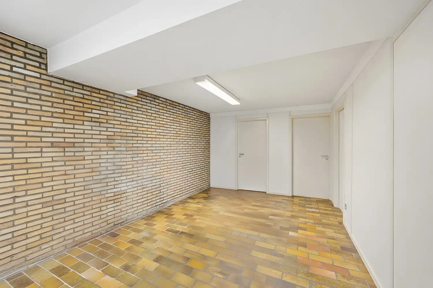 Riante seventies dokterswoning met terras en tuin op gegeerde locatie foto 31