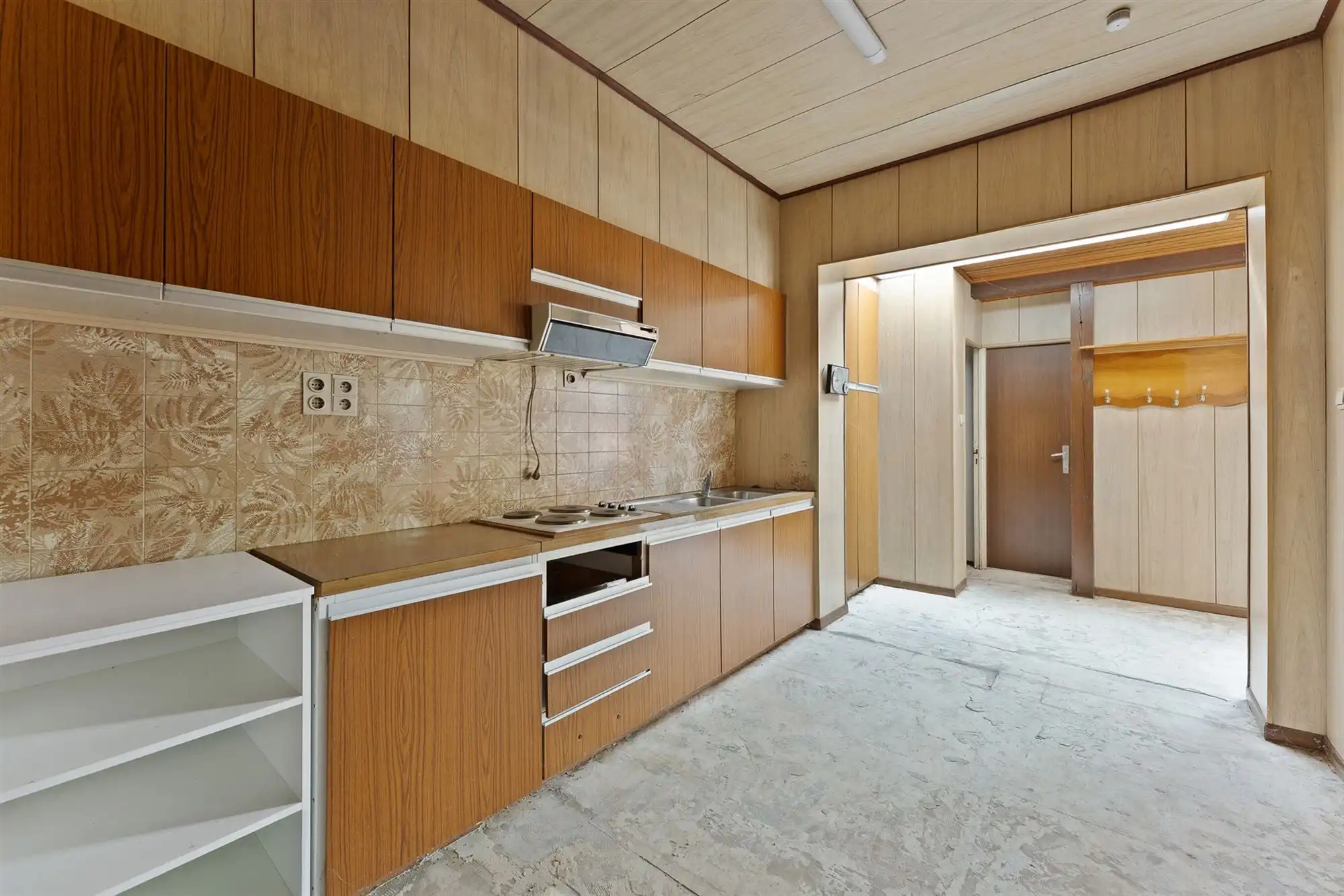 WONING MET ZICHT OP KANAAL OP PRACHTIGE LIGGING foto 16