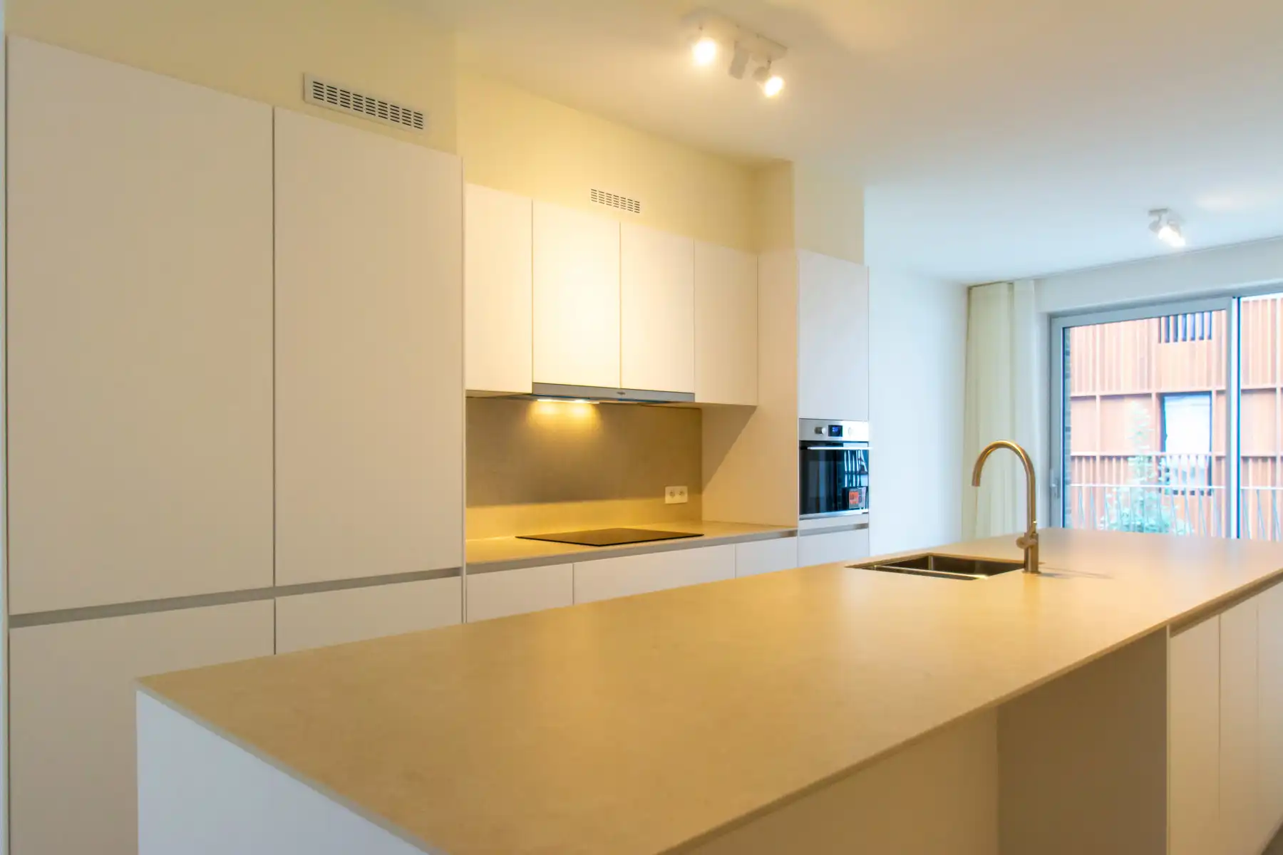Nieuwbouw 2-slaapkamerapp. met 2 terrassen foto 6