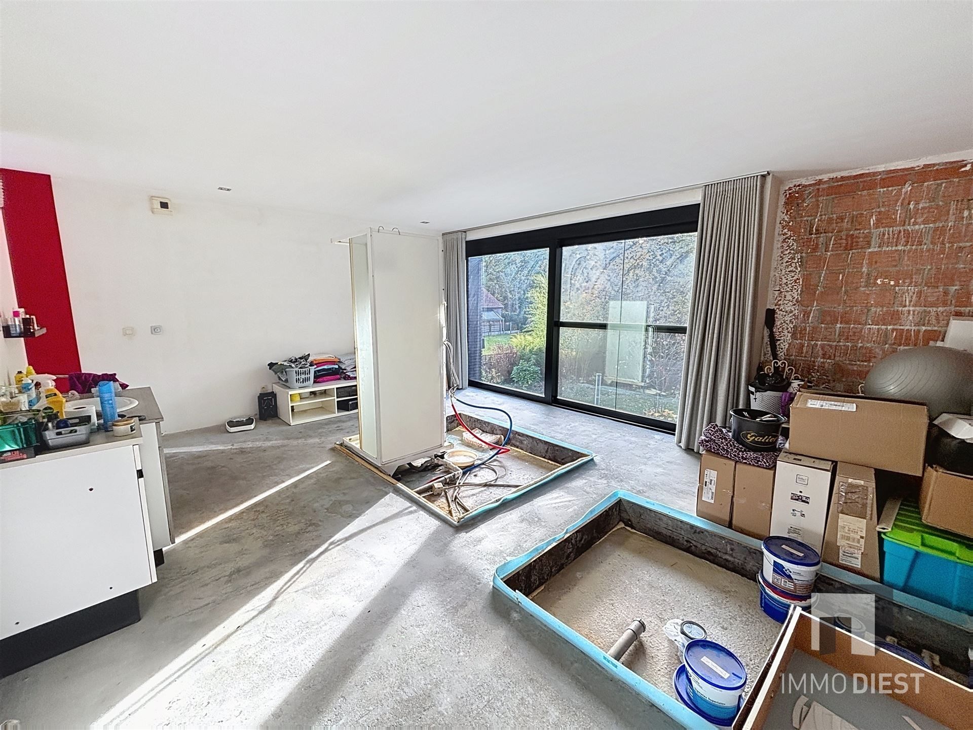 Moderne en strakke villa met veel lichtinval foto 26