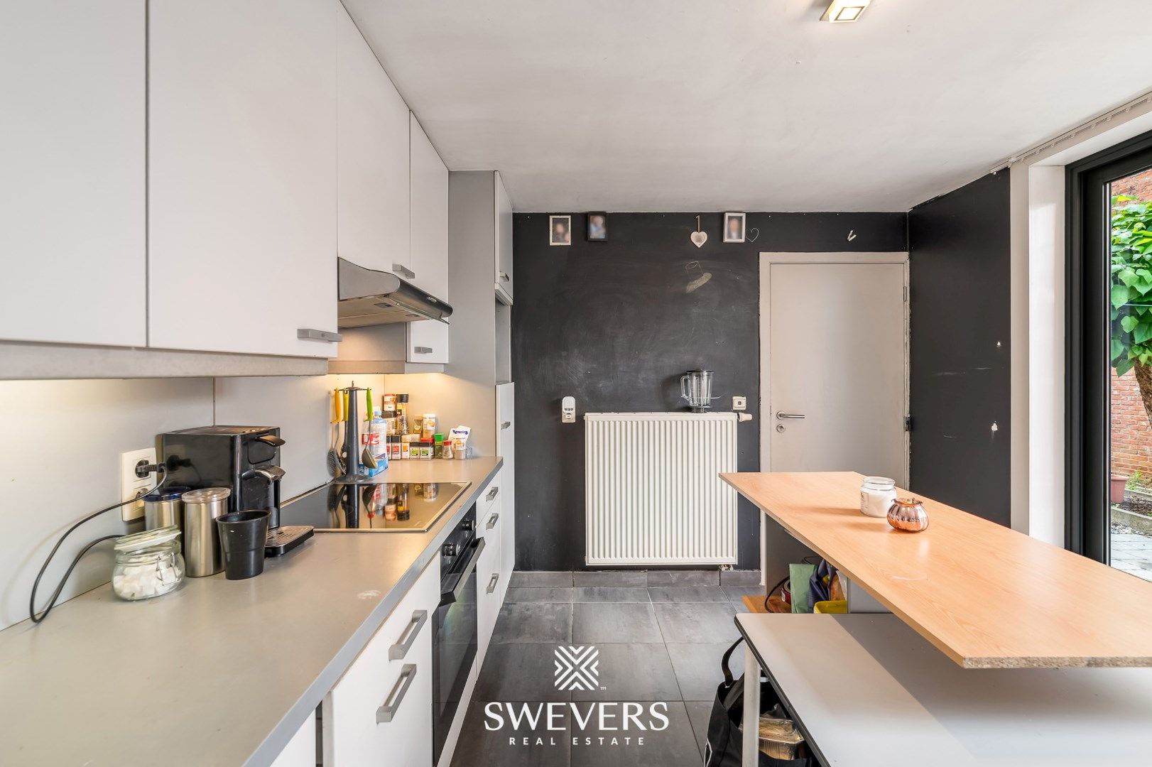 Te renoveren woning in hartje Beringen foto 10