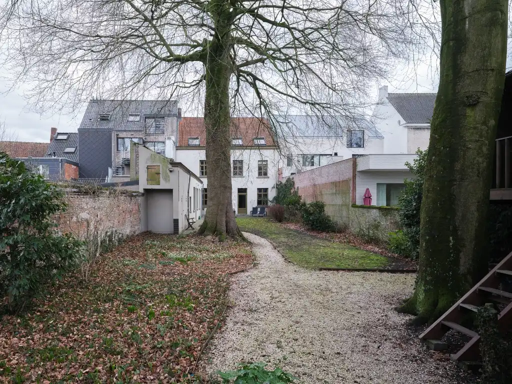 La Maison du Juge, een karaktervolle eigendom, gelegen in het centrum van Lievegem foto 9