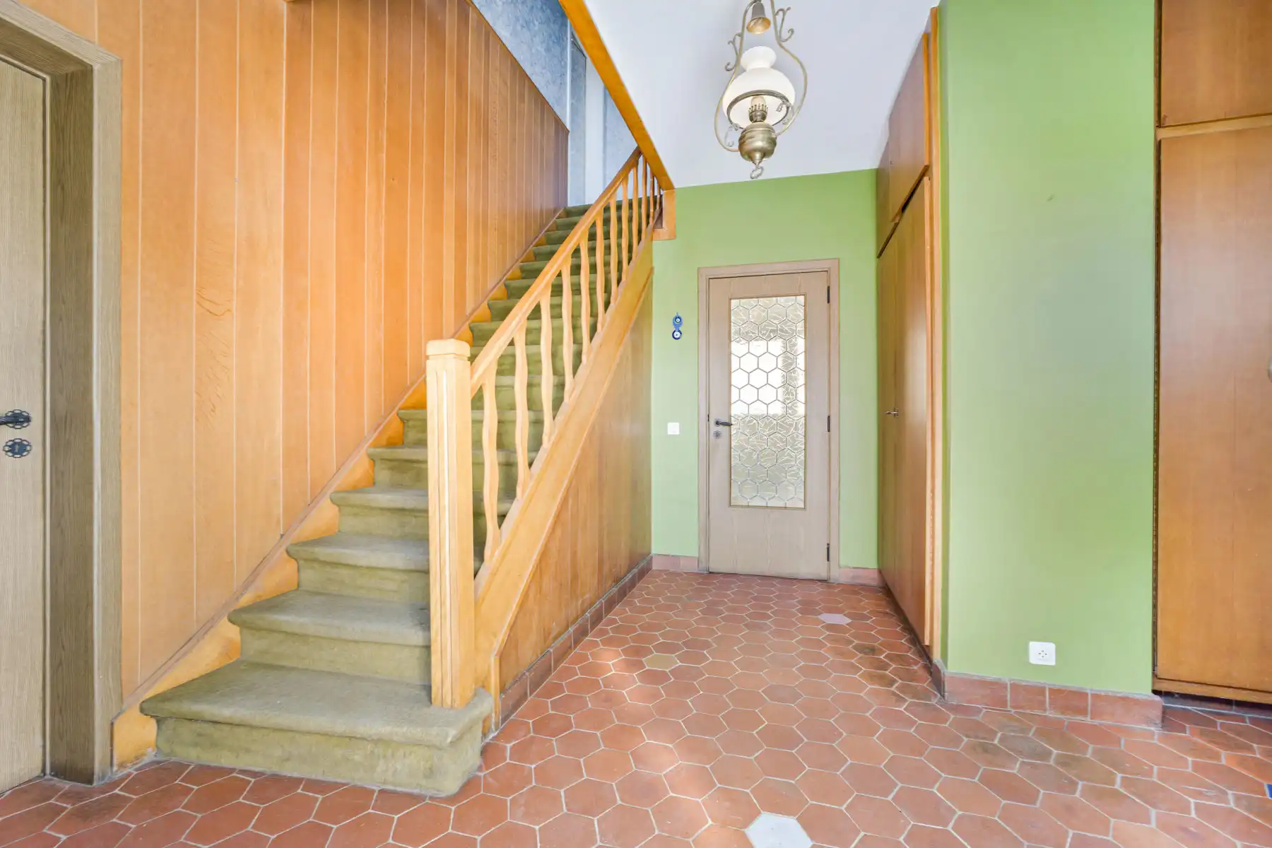 Gunstig gelegen woning met garage foto 4