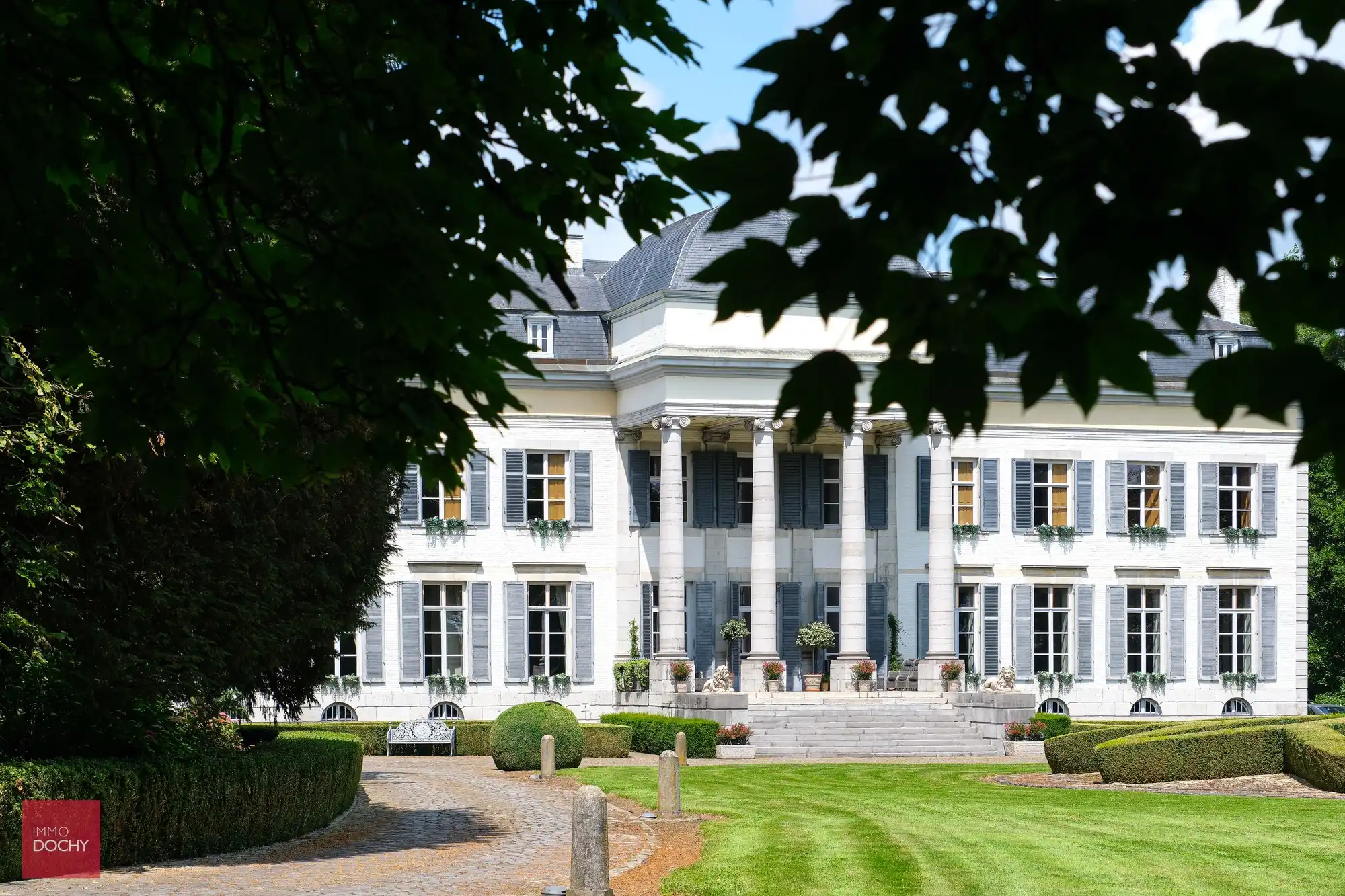 Prachtig gerestaureerd authentiek landhuis te Gors-Opleeuw (gelegen tussen Hasselt en Tongeren) foto 33