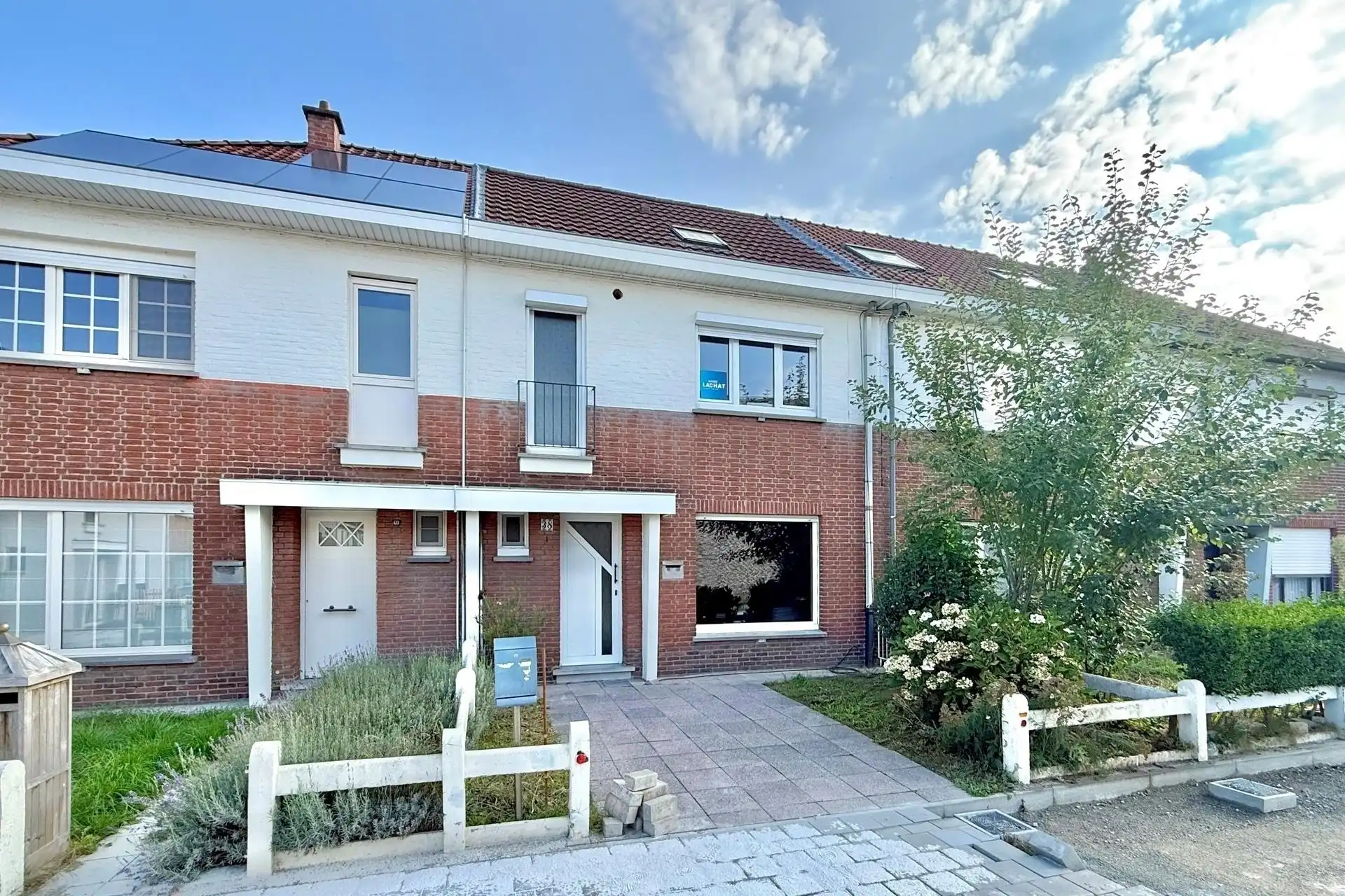 Gerenoveerde woning met tuin in rustige buurt foto 26