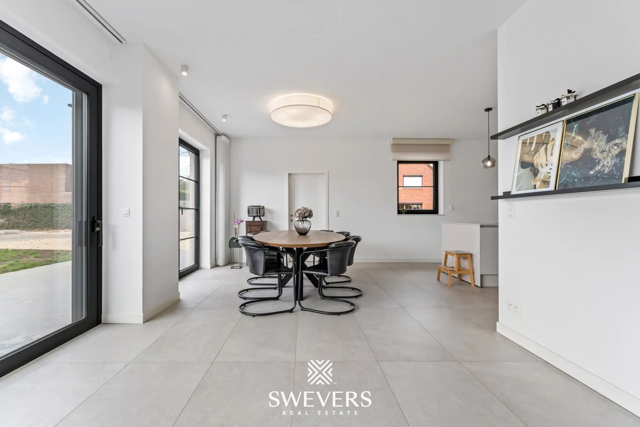 Imposante BEN-villa met luxe-afwerking foto 9