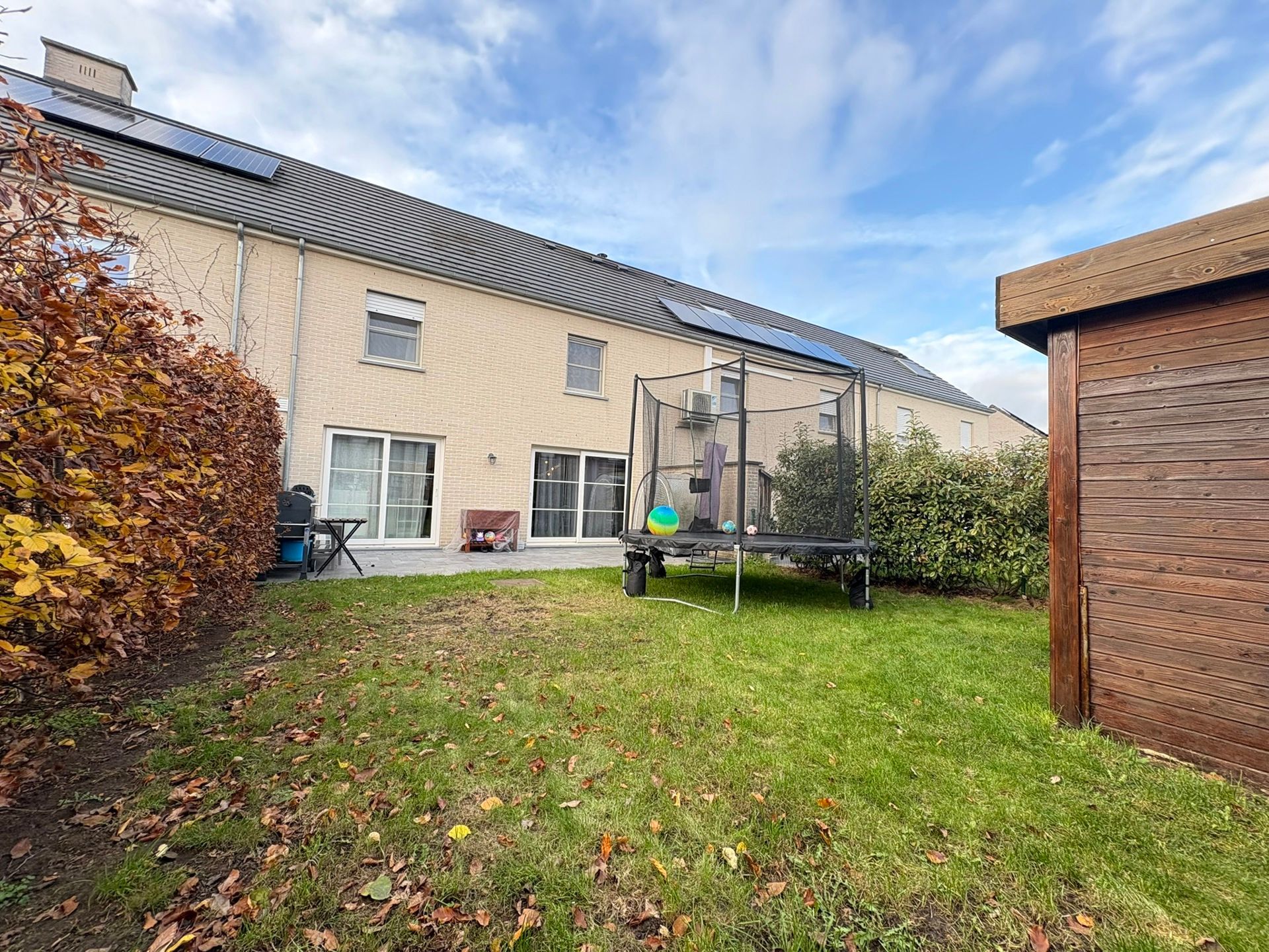 Gezellige rijwoning met tuin op centrale ligging foto 9