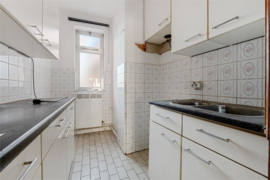 OP TE FRISSEN APPARTEMENT IN HET CENTRUM VAN SINT-TRUIDEN foto 12