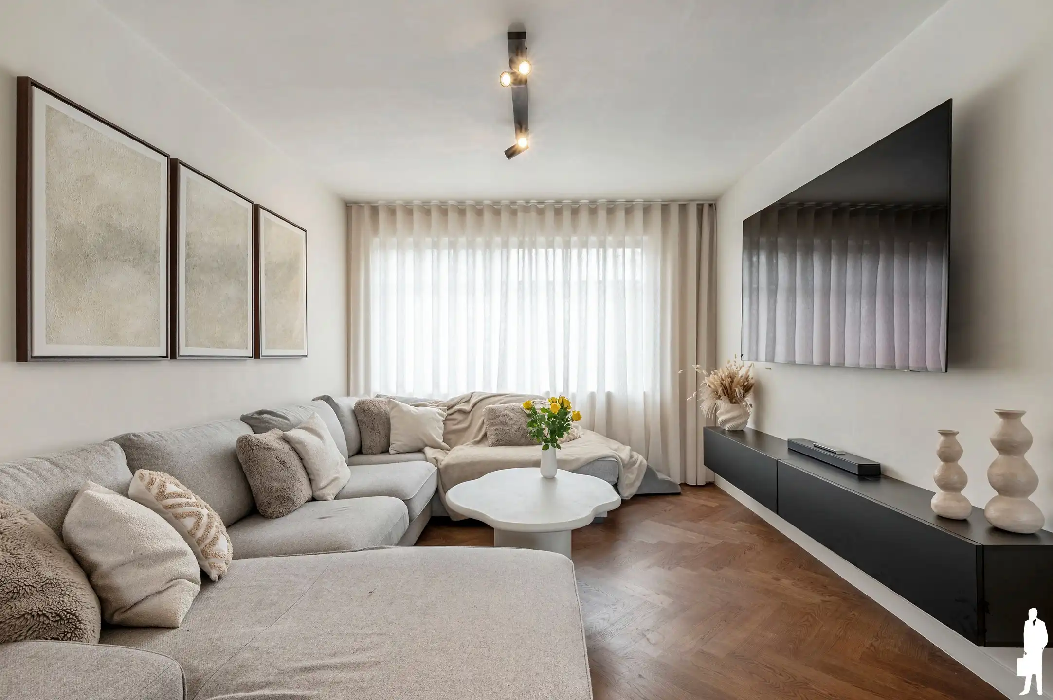 Volledig gerenoveerde woning in doodlopende straat met aangelegde tuin nabij centrum Berlaar. foto 6