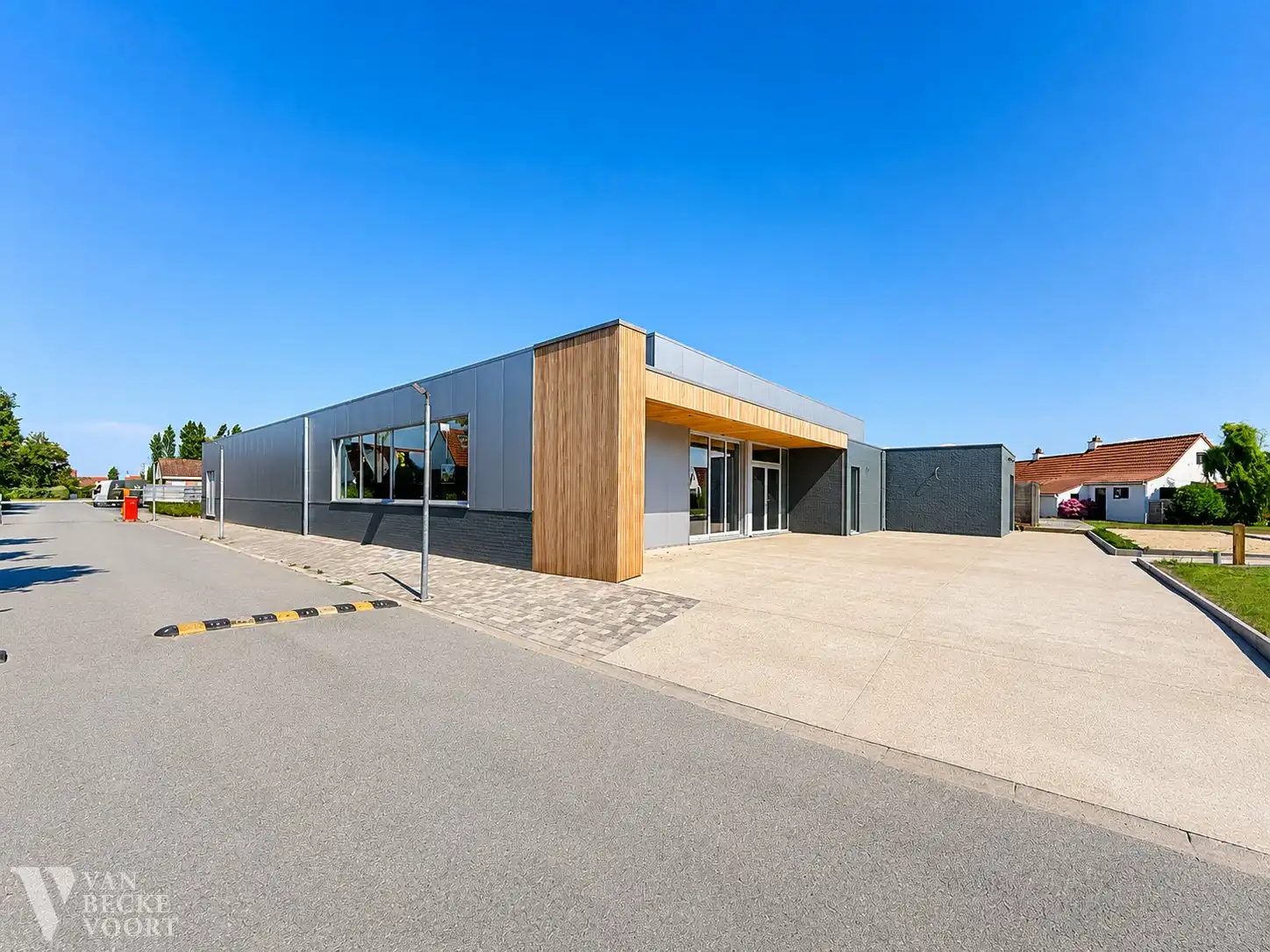 Exclusief veelzijdig padel- en horecaconcept foto 3