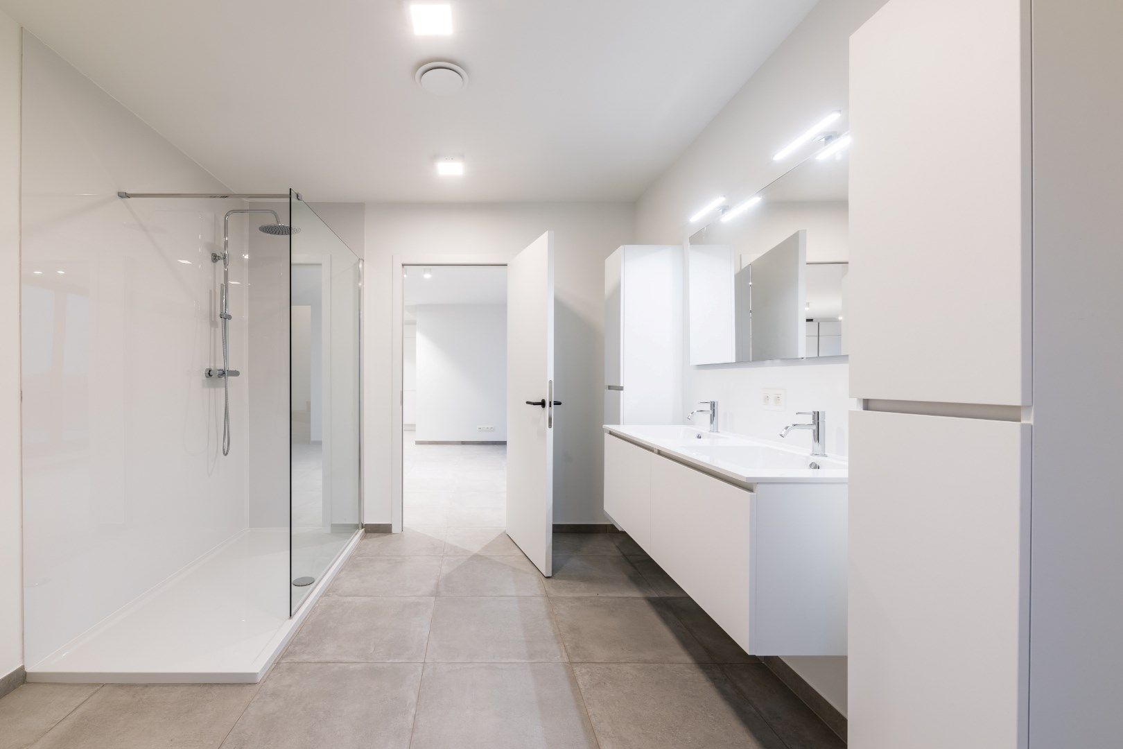 Luxueus appartement met een perfecte afwerkingsgraad foto 8