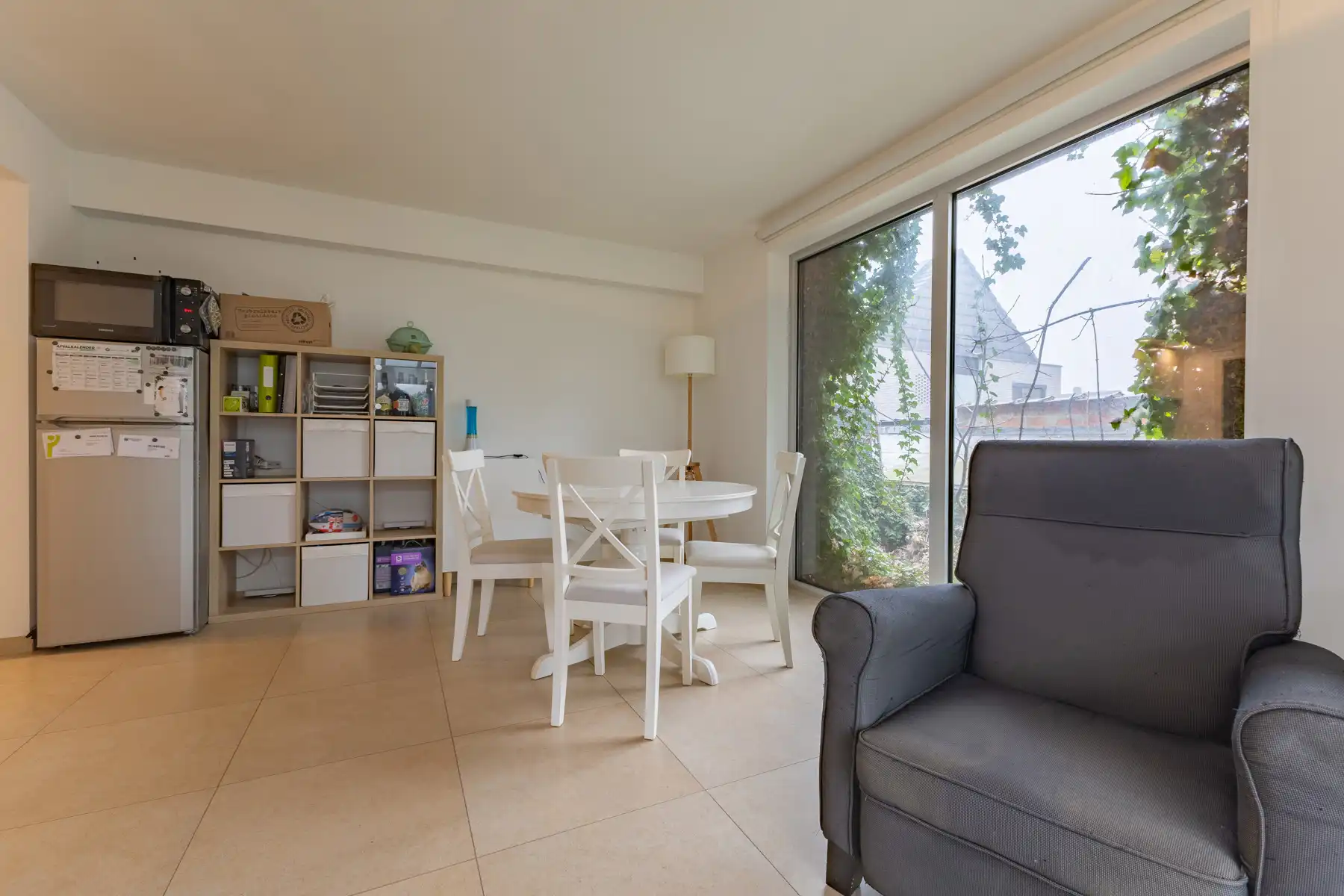 Opbrengsteigendom met 4 wooneenheden en 2 garages foto 22