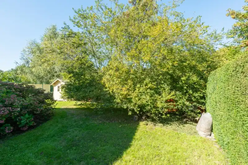 --- NIEUW --- Op te frissen ruime landelijke woning te Mariakerke! foto 19
