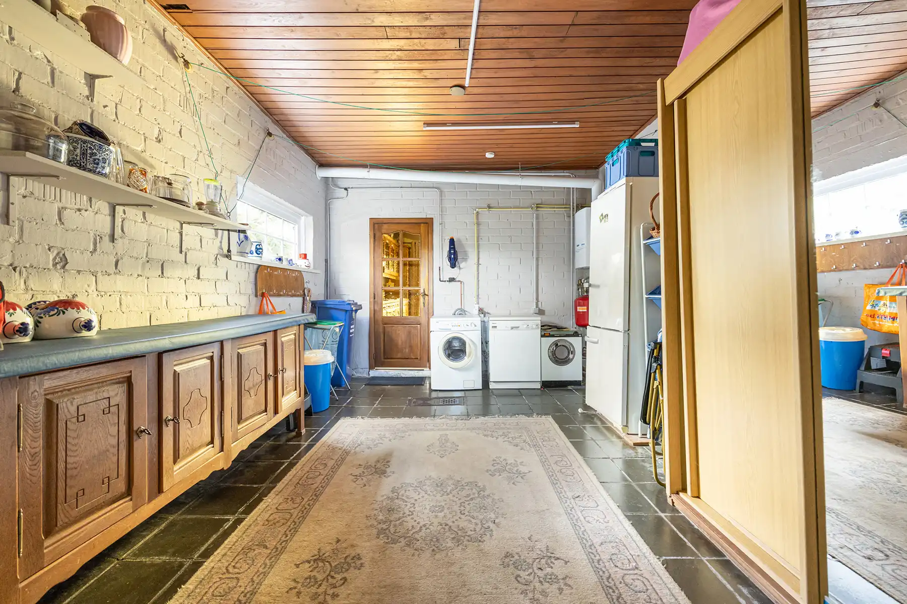 Half-open bebouwing met enorm potentieel, in gegeerde wijk van Brasschaat! foto 9