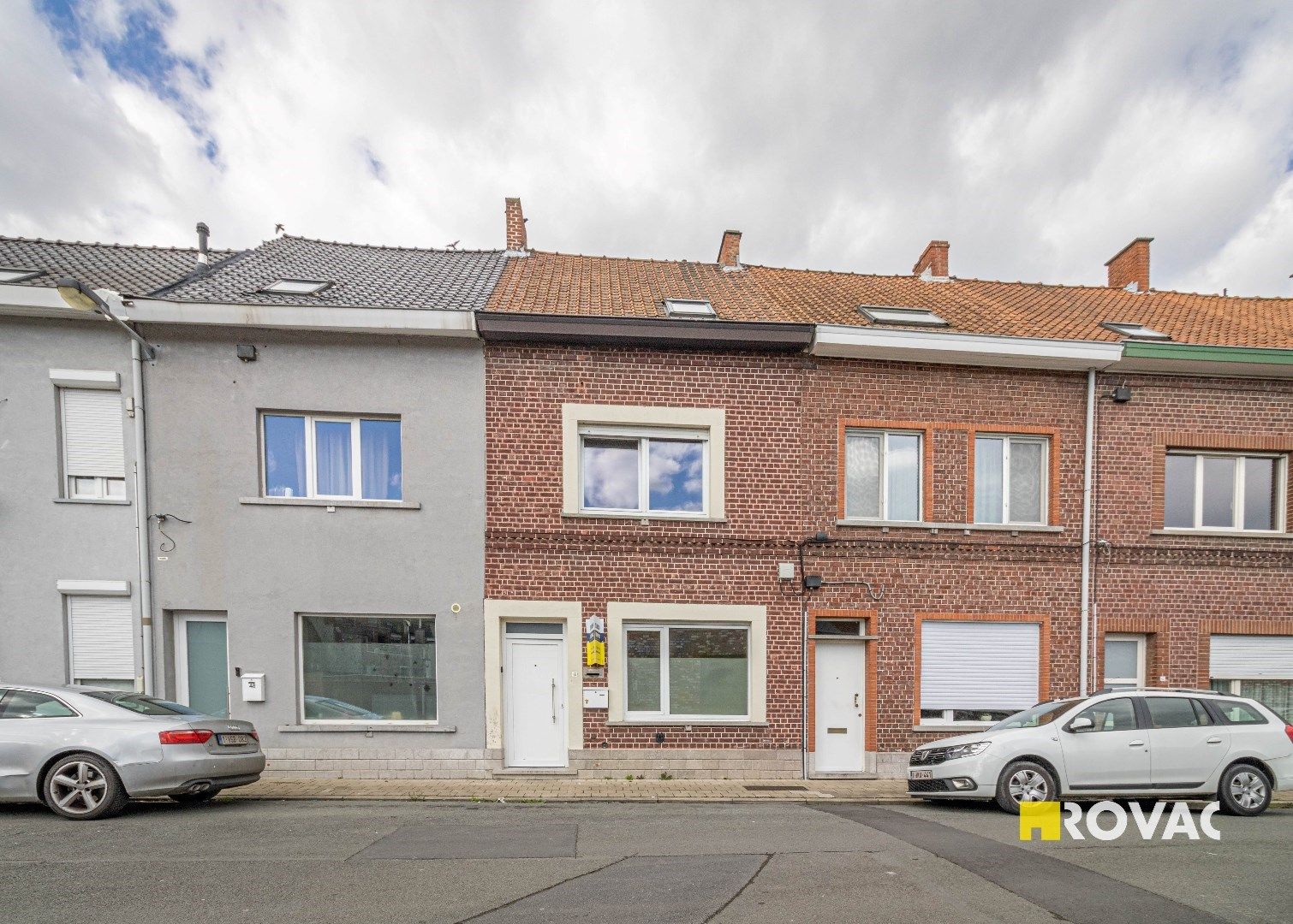 Hoofdfoto van de publicatie: Rijwoning met 2 slaapkamers (mogelijks 3) en koer