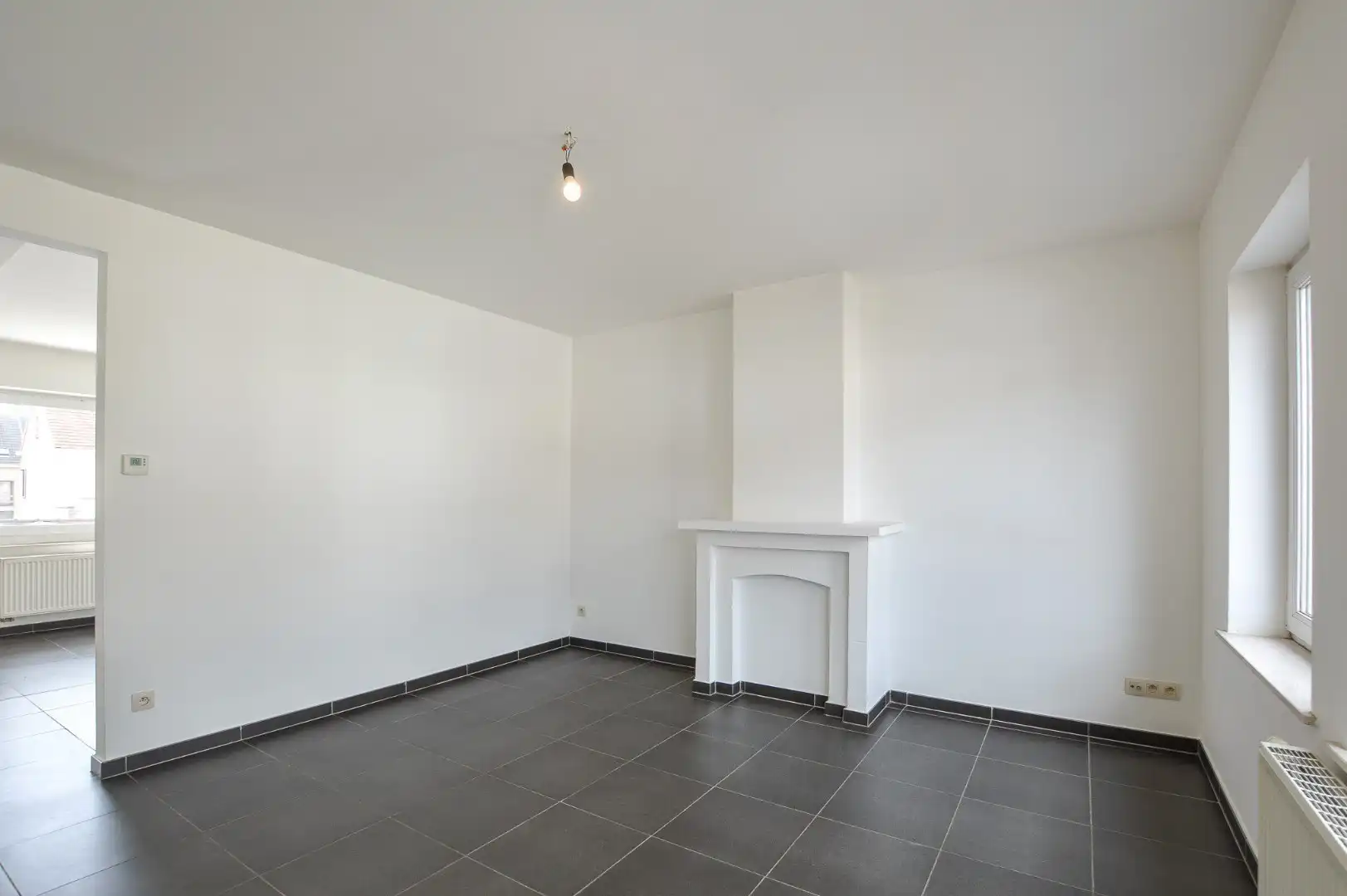 Zeer ruim duplexappartement met 2 slaapkamers te huur te Oostende foto 3