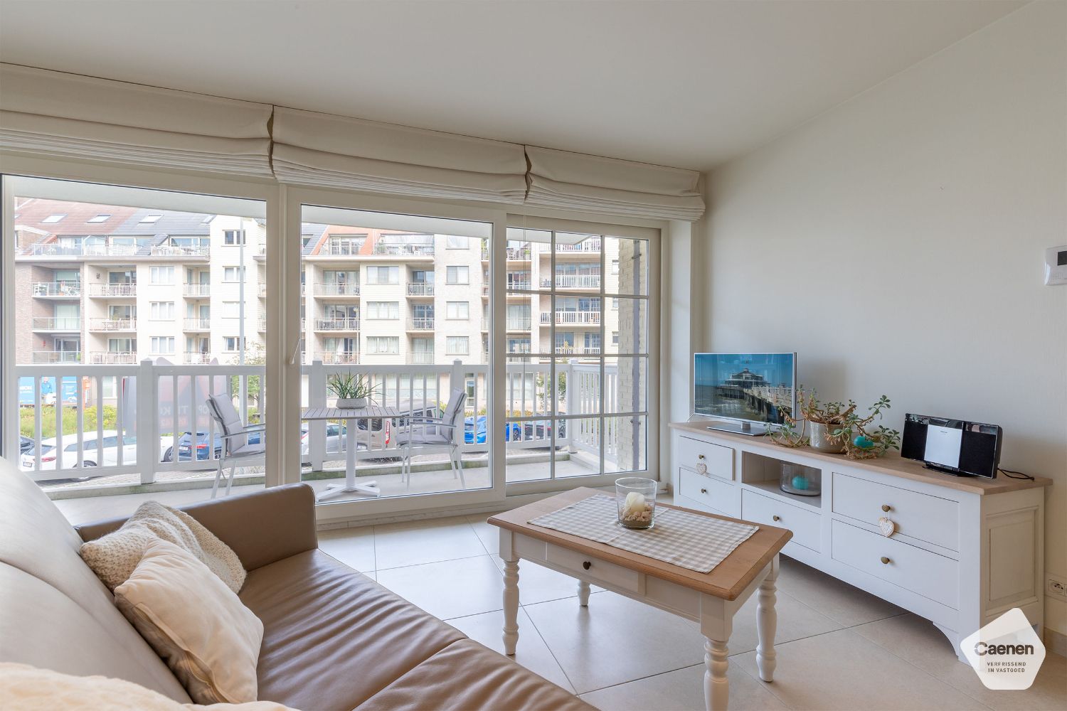 Uiterst kwalitatief één slaapkamer appartement vlakbij het strand foto 7