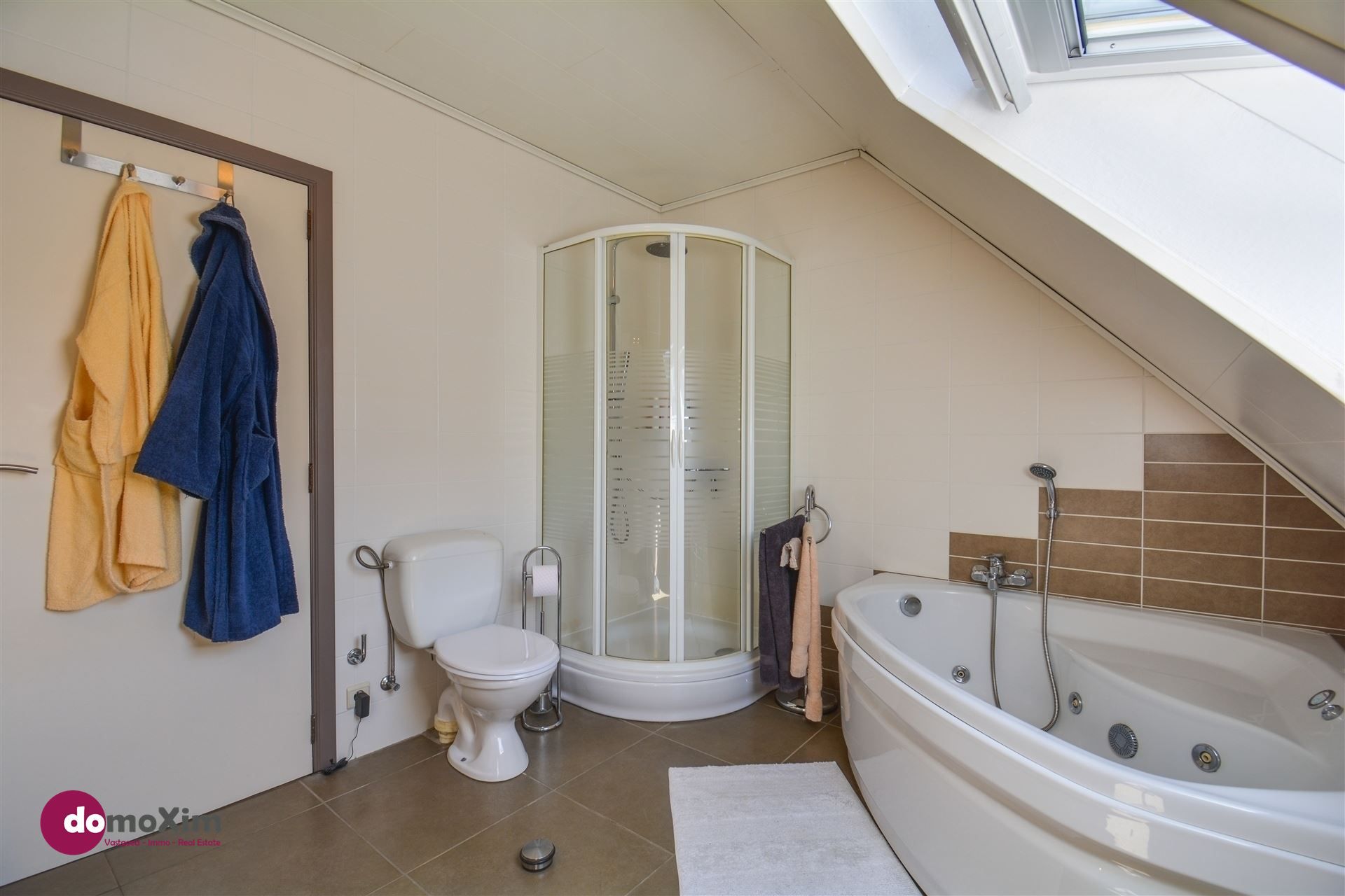 Instapklare woning met zonnige tuin vlak bij het centrum van Boortmeerbeek foto 20