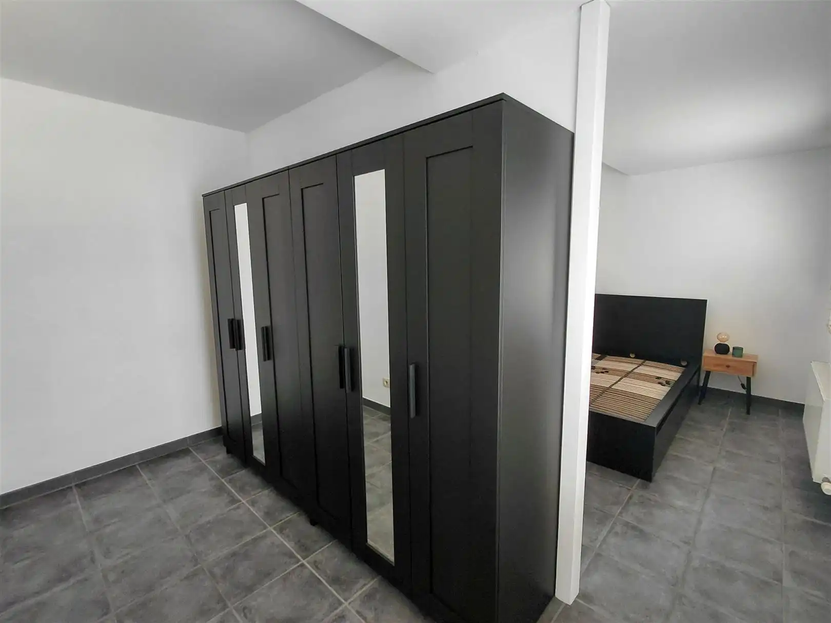TE HUUR: Appartement met 1 slaapkamer en dressing te Heusden! foto 13
