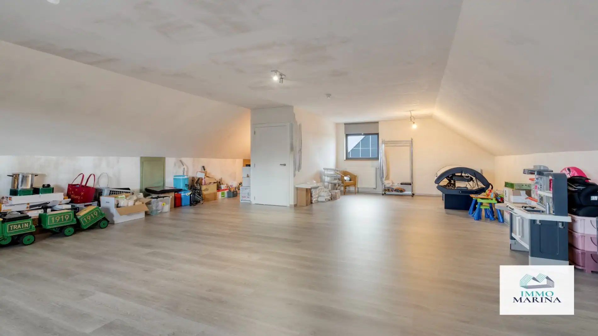 Zeer ruime instapklaar woning met veel mogelijkheden te Begijnendijk.  foto 10