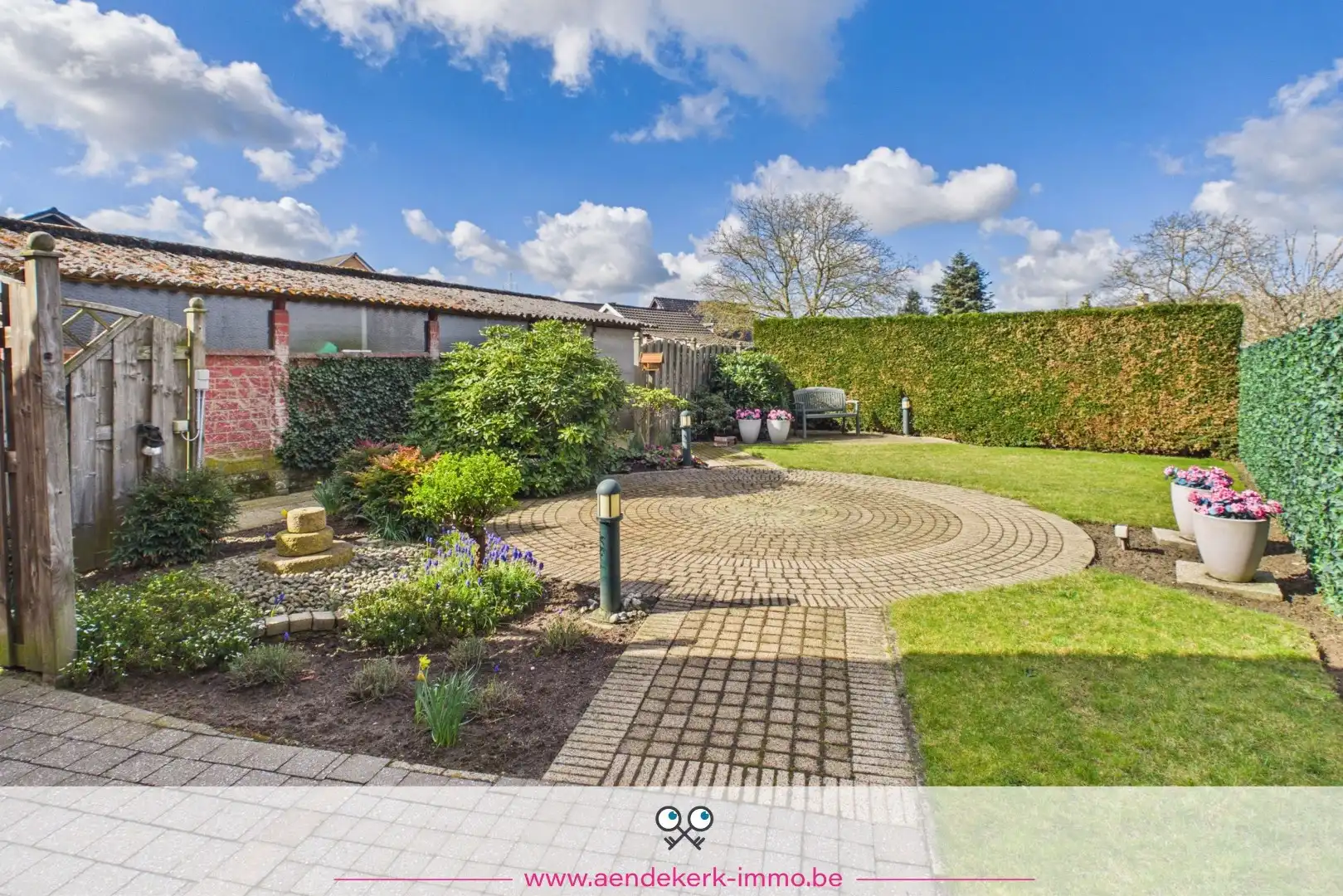 Vrijstaande woning met 4 slaapkamers en garage, zonder renovatieplicht  foto 22