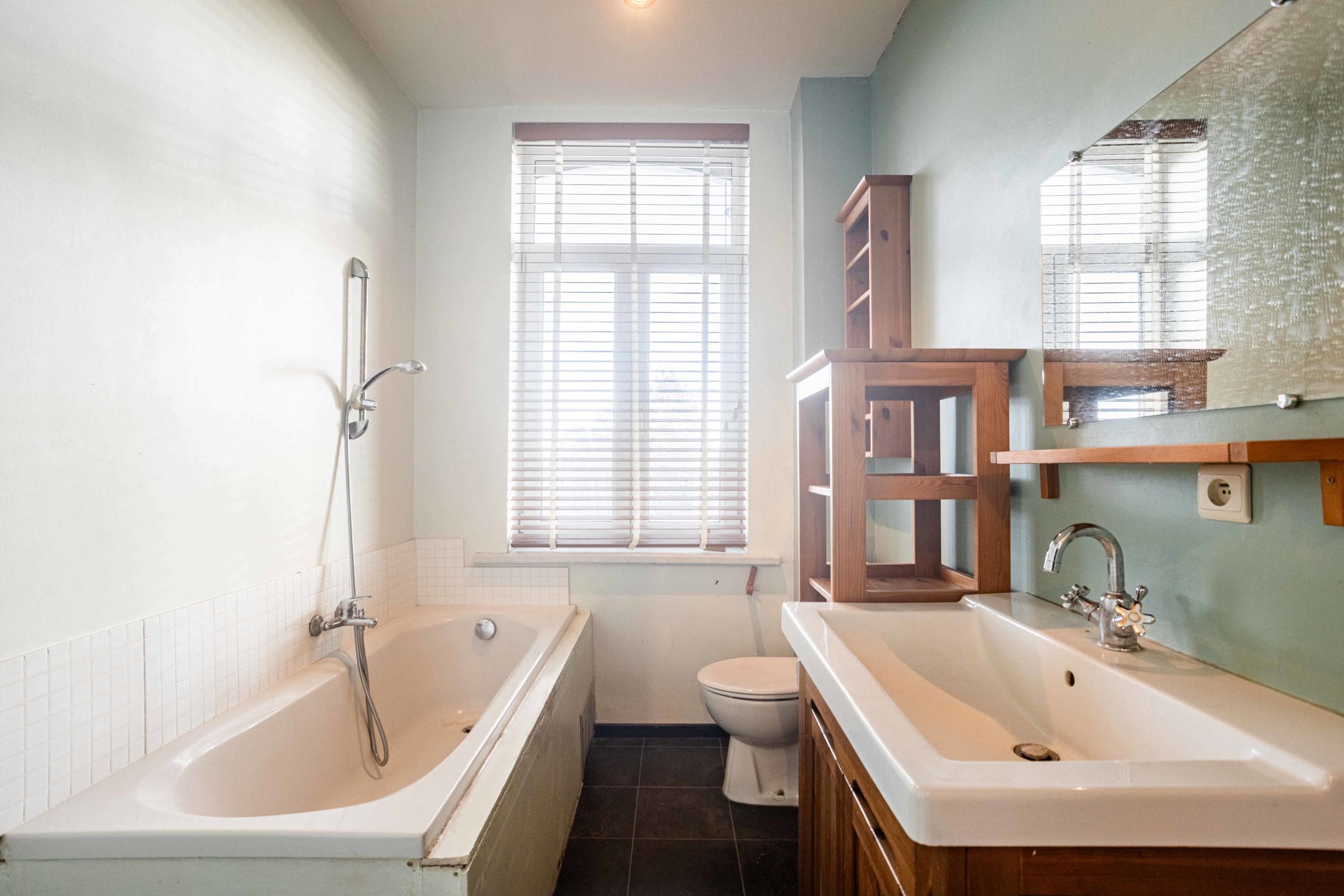 Charmante burgerwoning op een gunstige ligging. foto 13