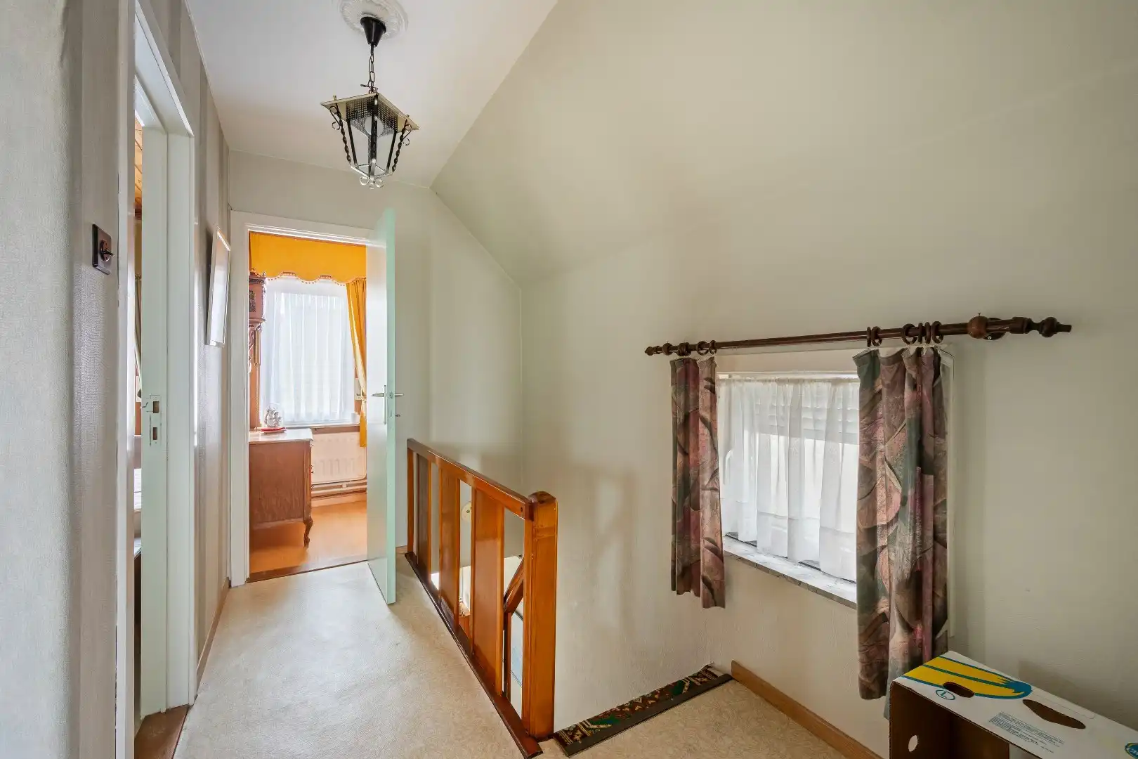 Op te frissen woning met 3 slaapkamers, garage en tuin. foto 17