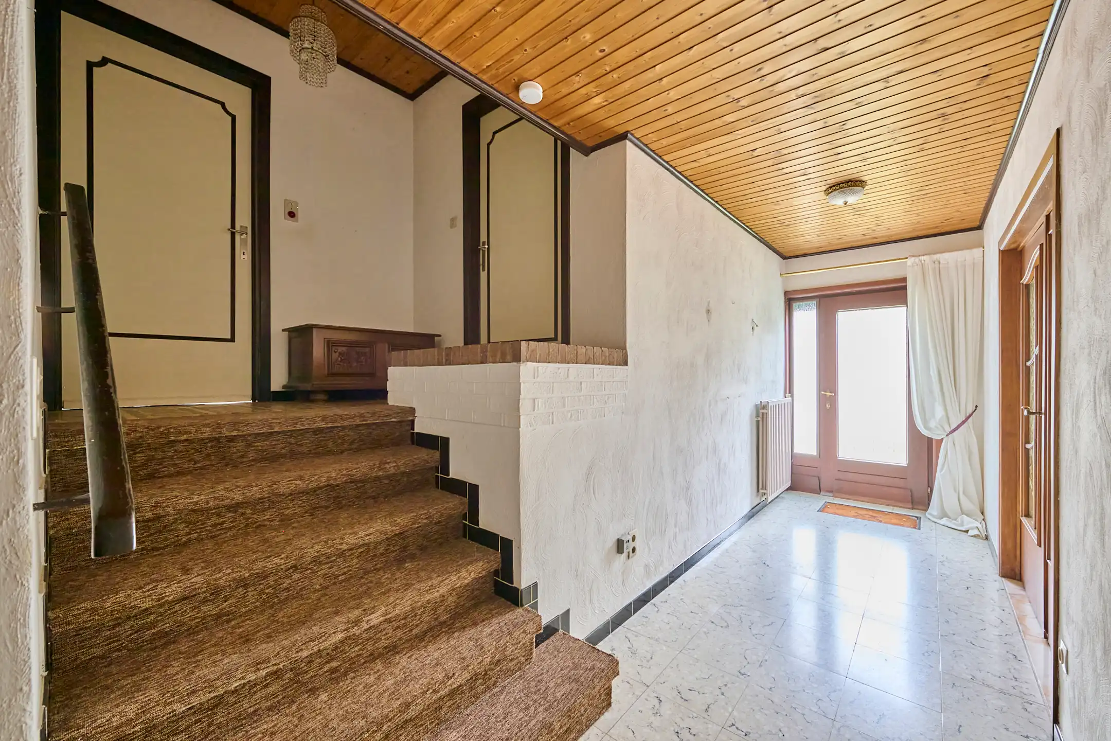 RUSTIG GELEGEN OP TE FRISSEN GEZINSWONING OP 6a in As. foto 7