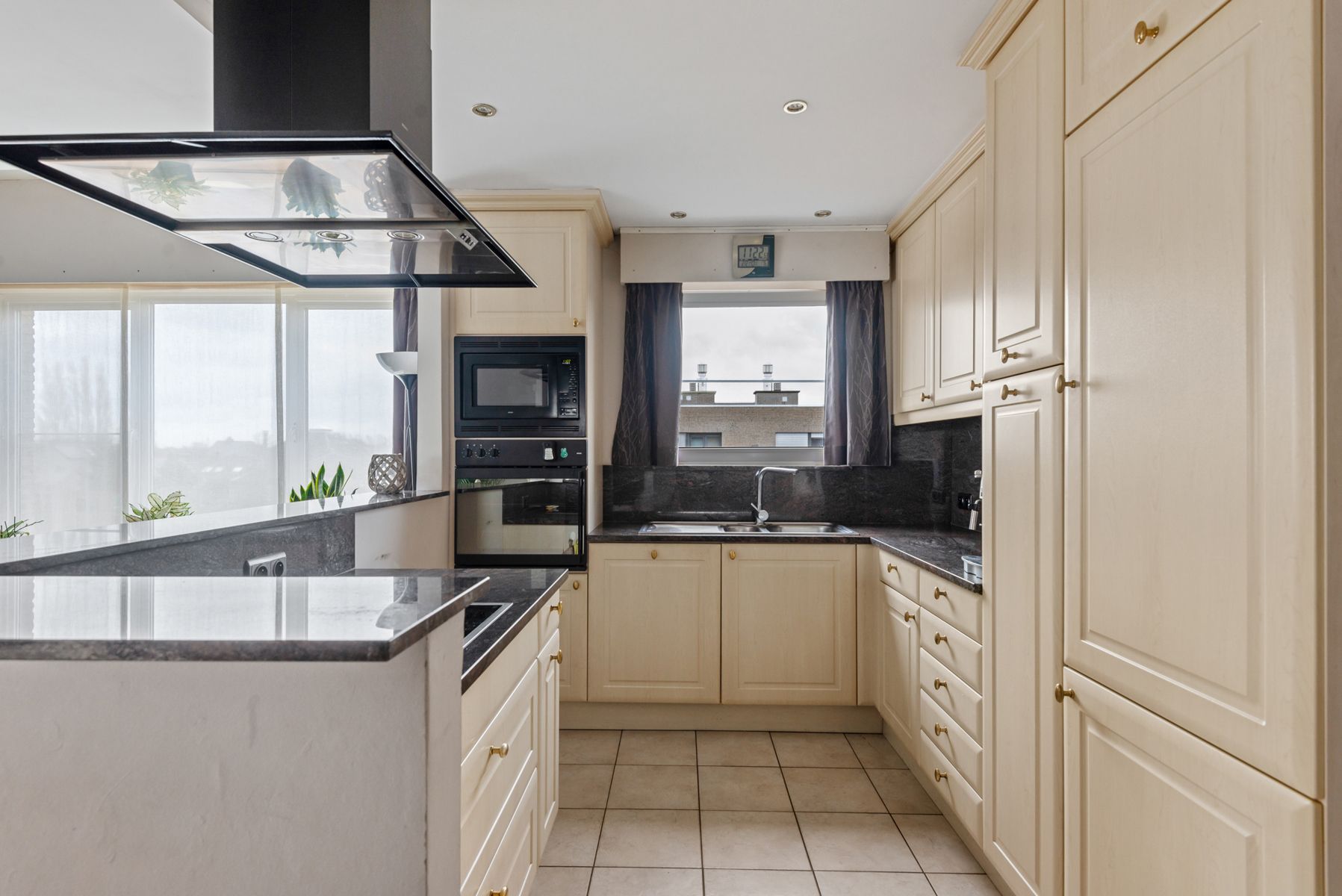 Wonen in hartje Aartselaar ? foto 4
