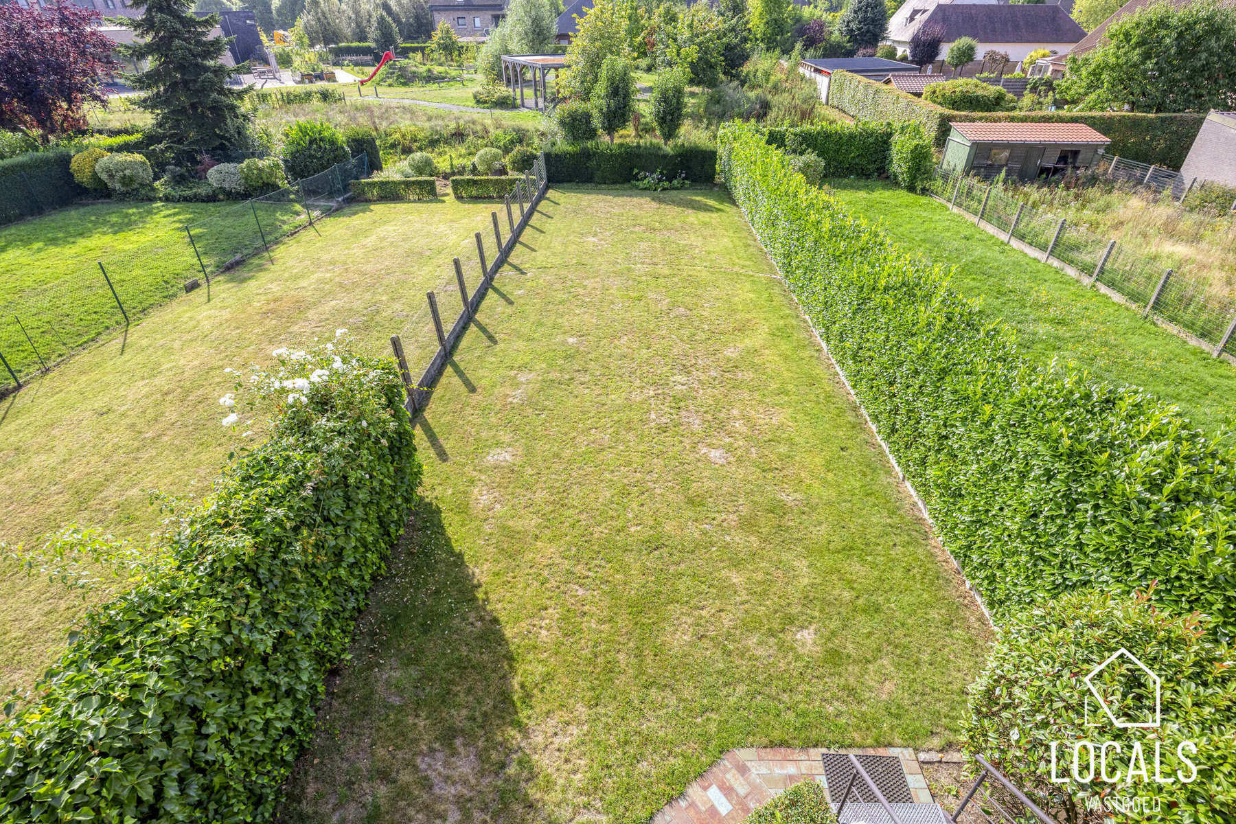 Gelijkvloers appartement met tuin foto 16