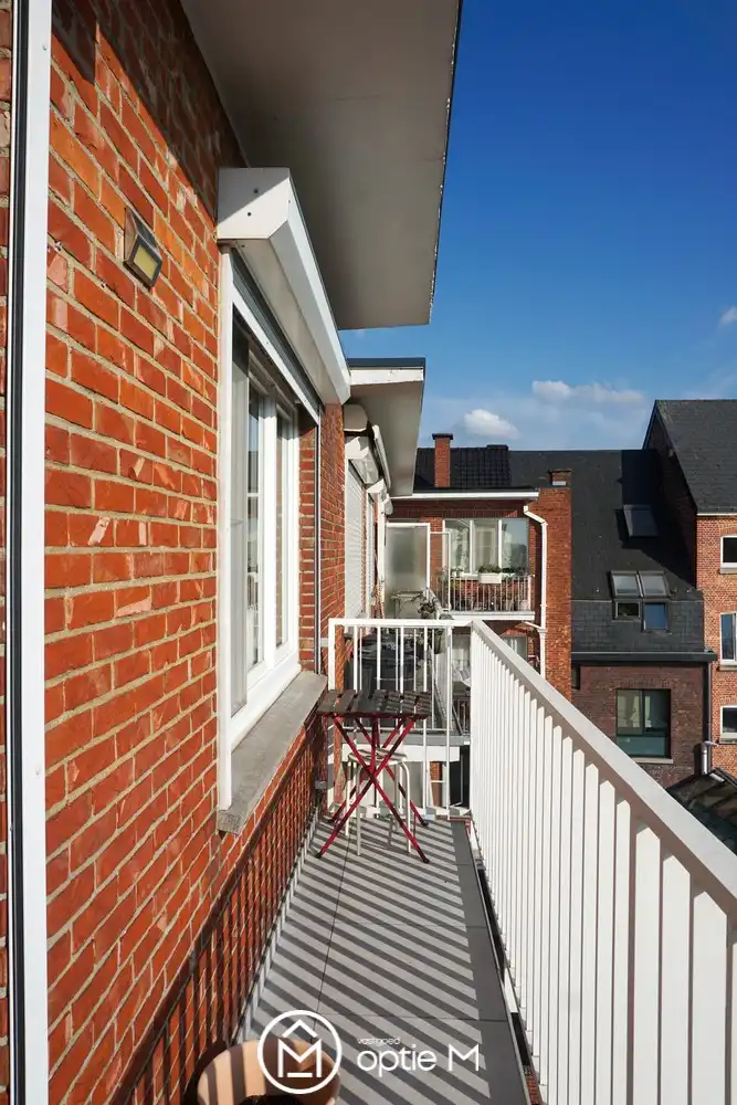 Volledig gerenoveerd appartement te huur in Hasselt foto 11