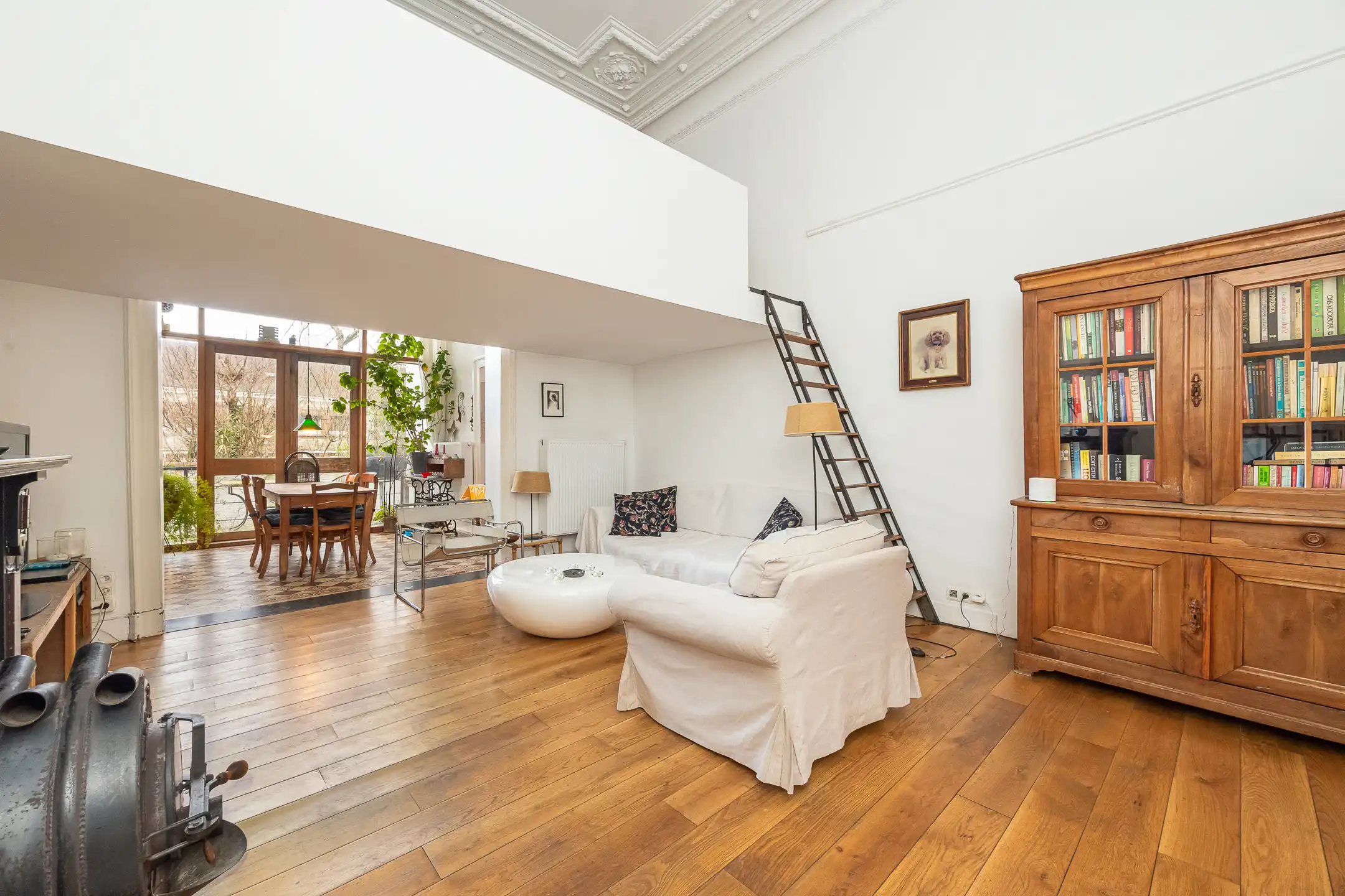 ANTWERPEN - Karaktervolle herenwoning met tuin foto 4